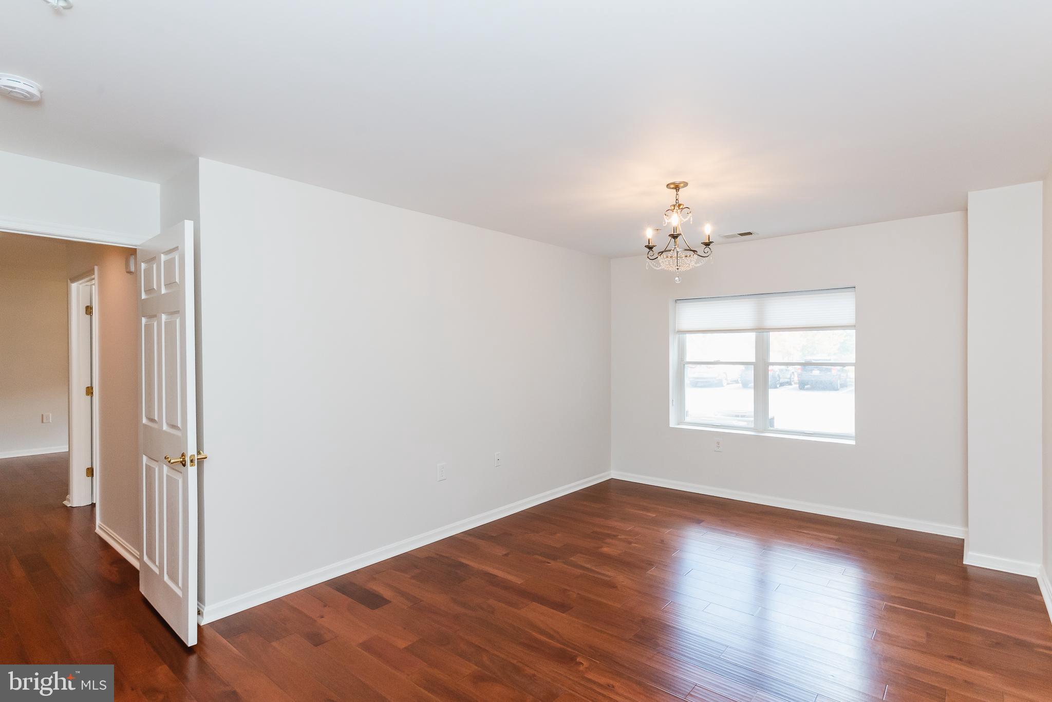 ROUNDWOOD RIDGE - Residential