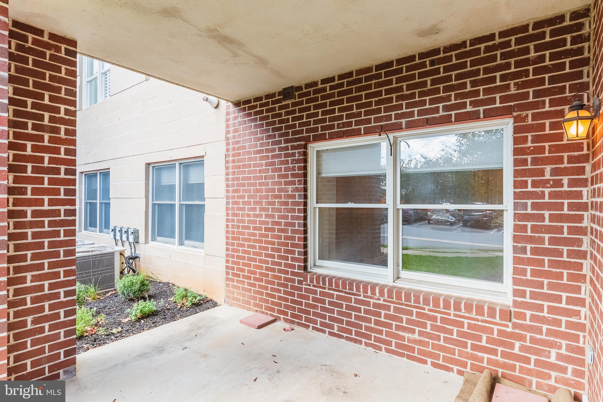 ROUNDWOOD RIDGE - Residential