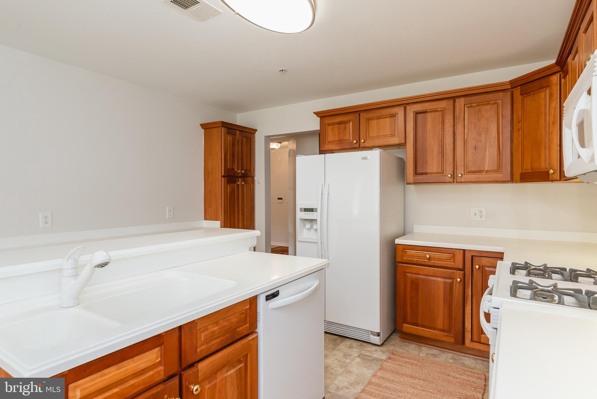 ROUNDWOOD RIDGE - Residential