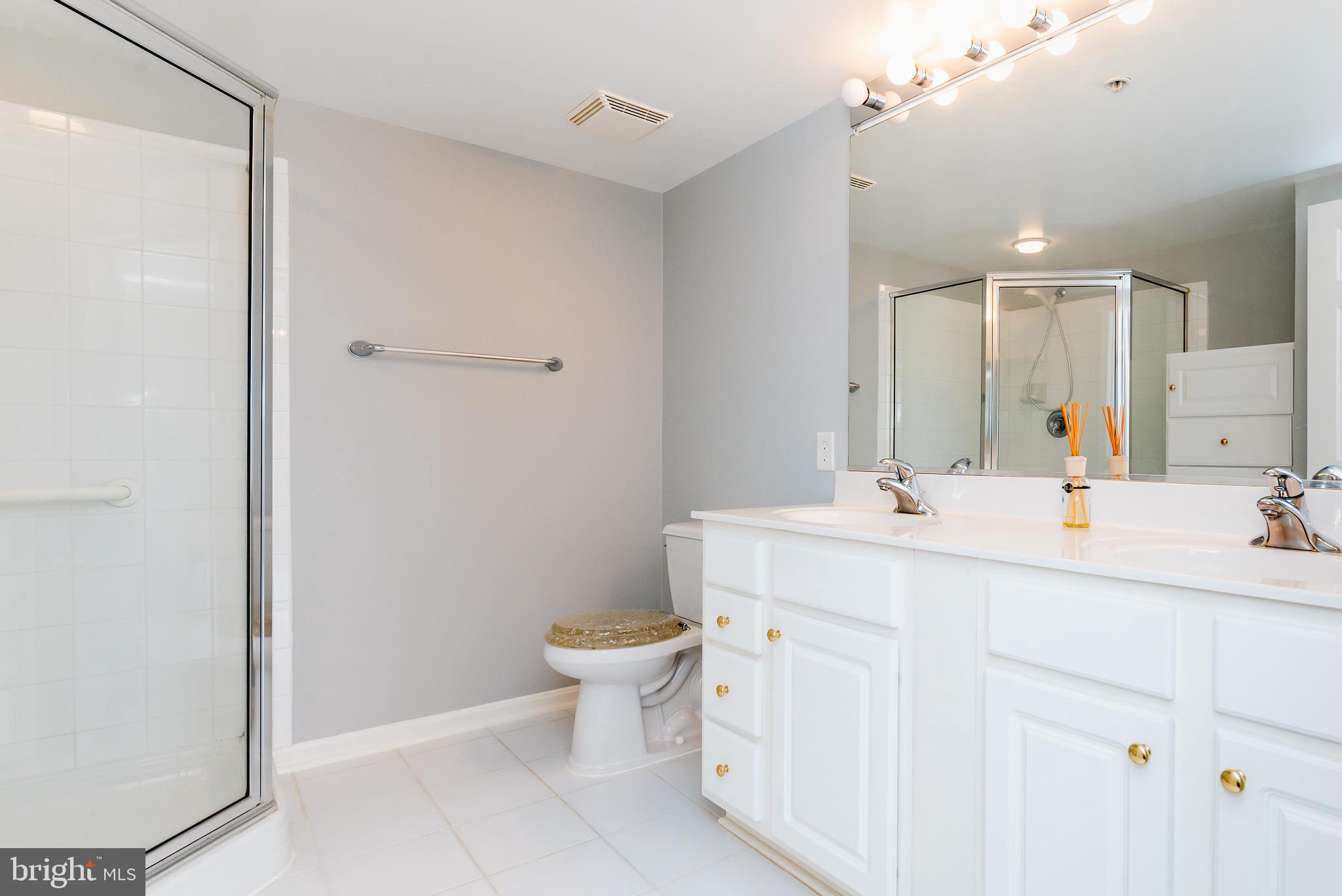 ROUNDWOOD RIDGE - Residential