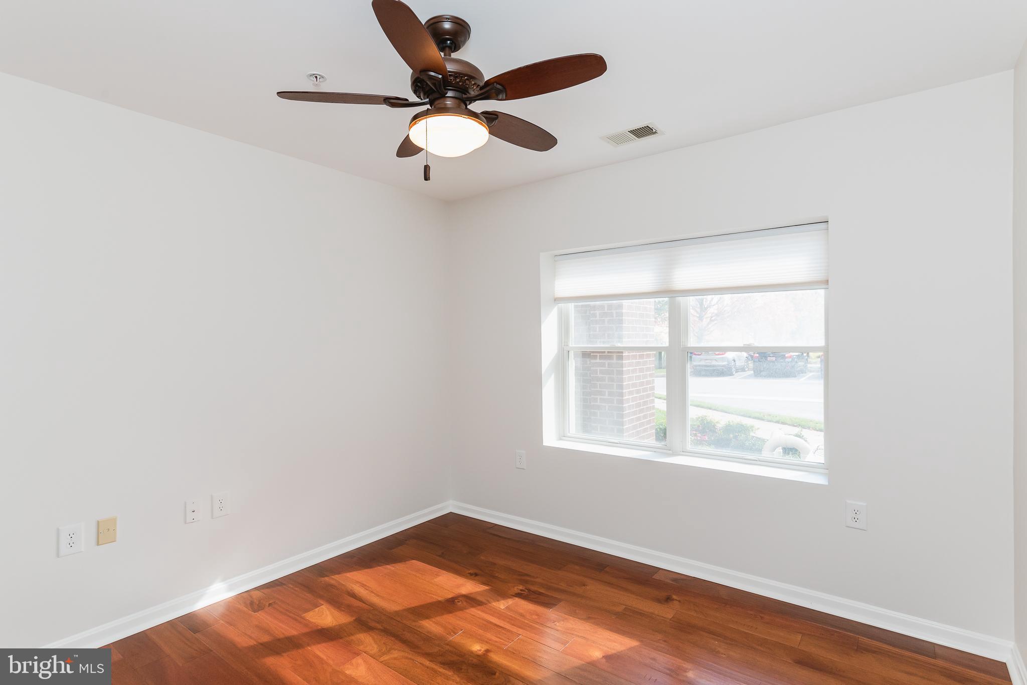 ROUNDWOOD RIDGE - Residential