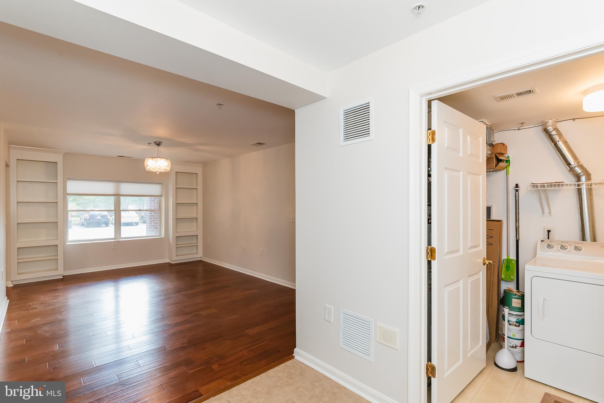 ROUNDWOOD RIDGE - Residential