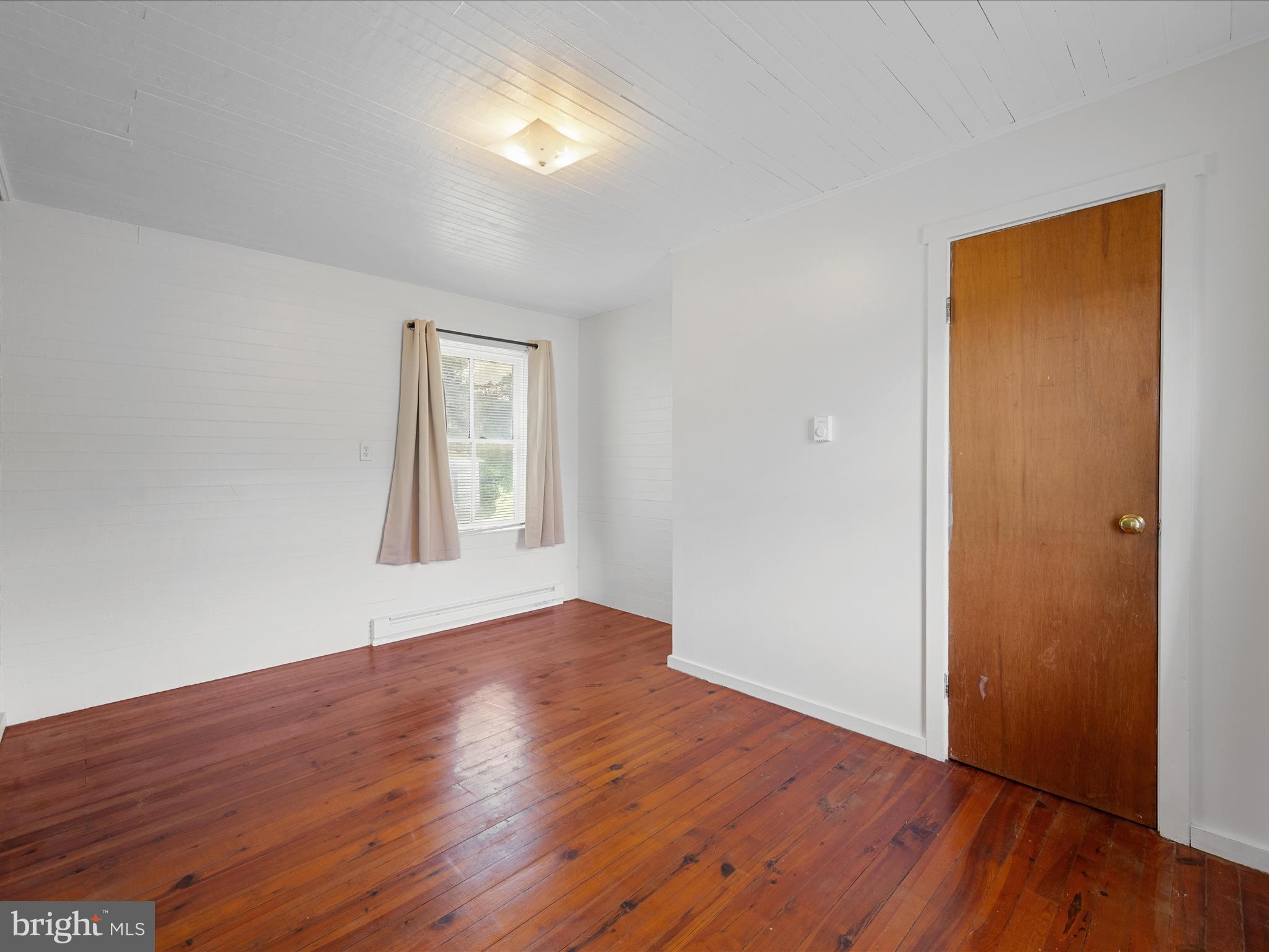 NO SUBDIVISION - Residential