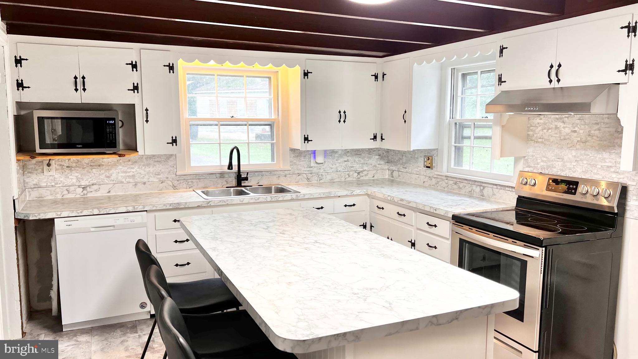 3618 STATE ROAD 259