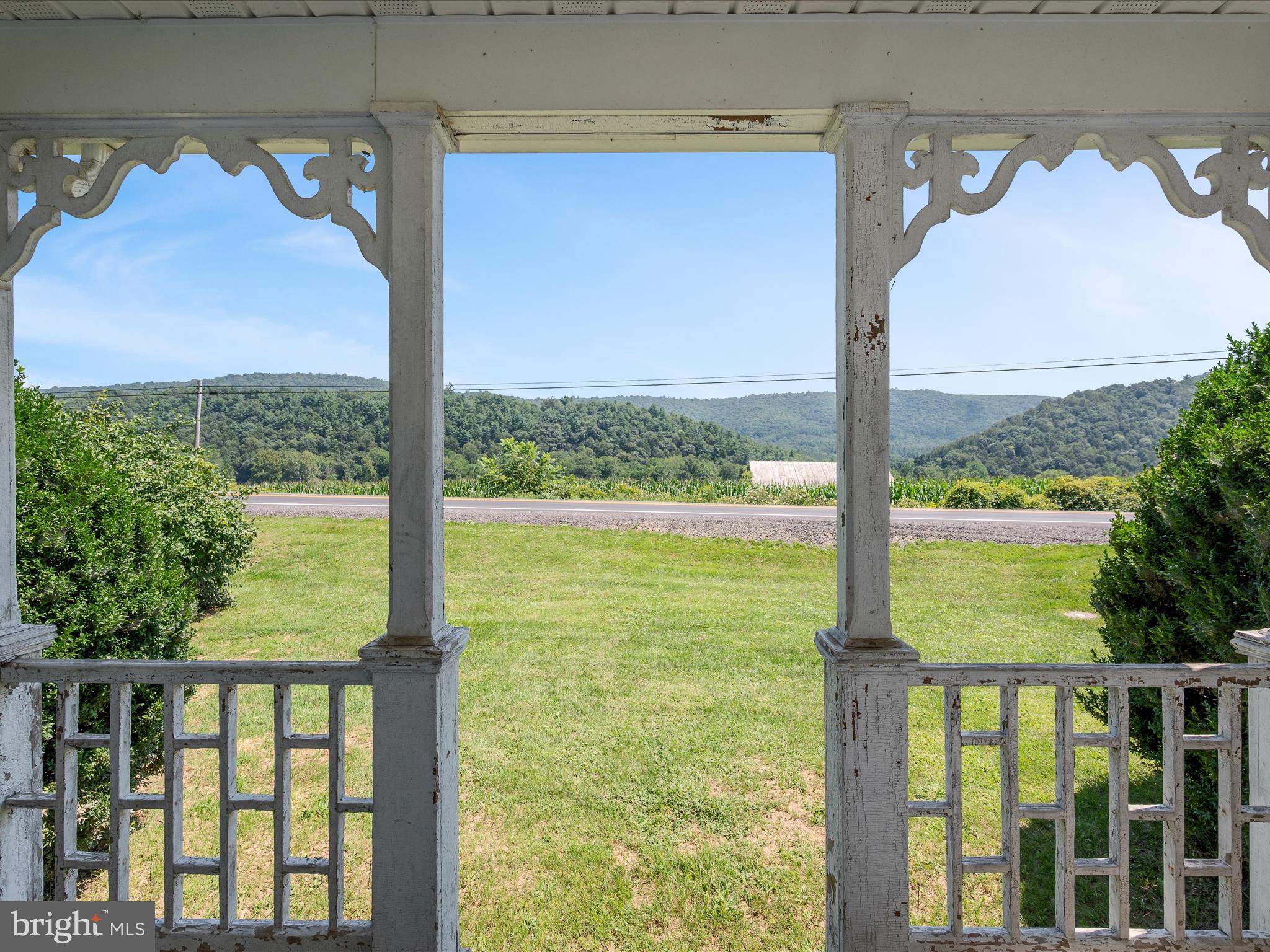 NO SUBDIVISION - Residential