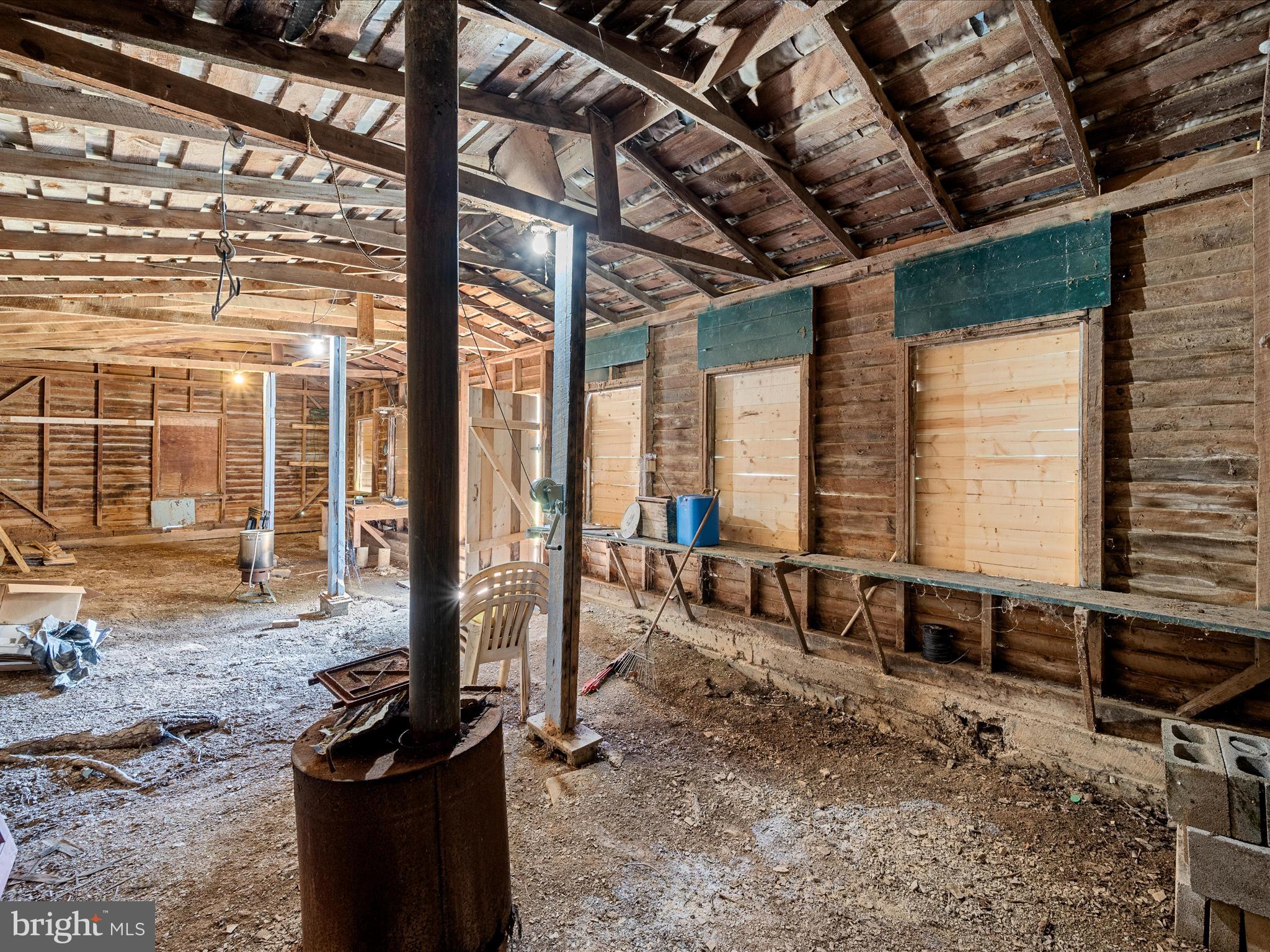 NO SUBDIVISION - Residential