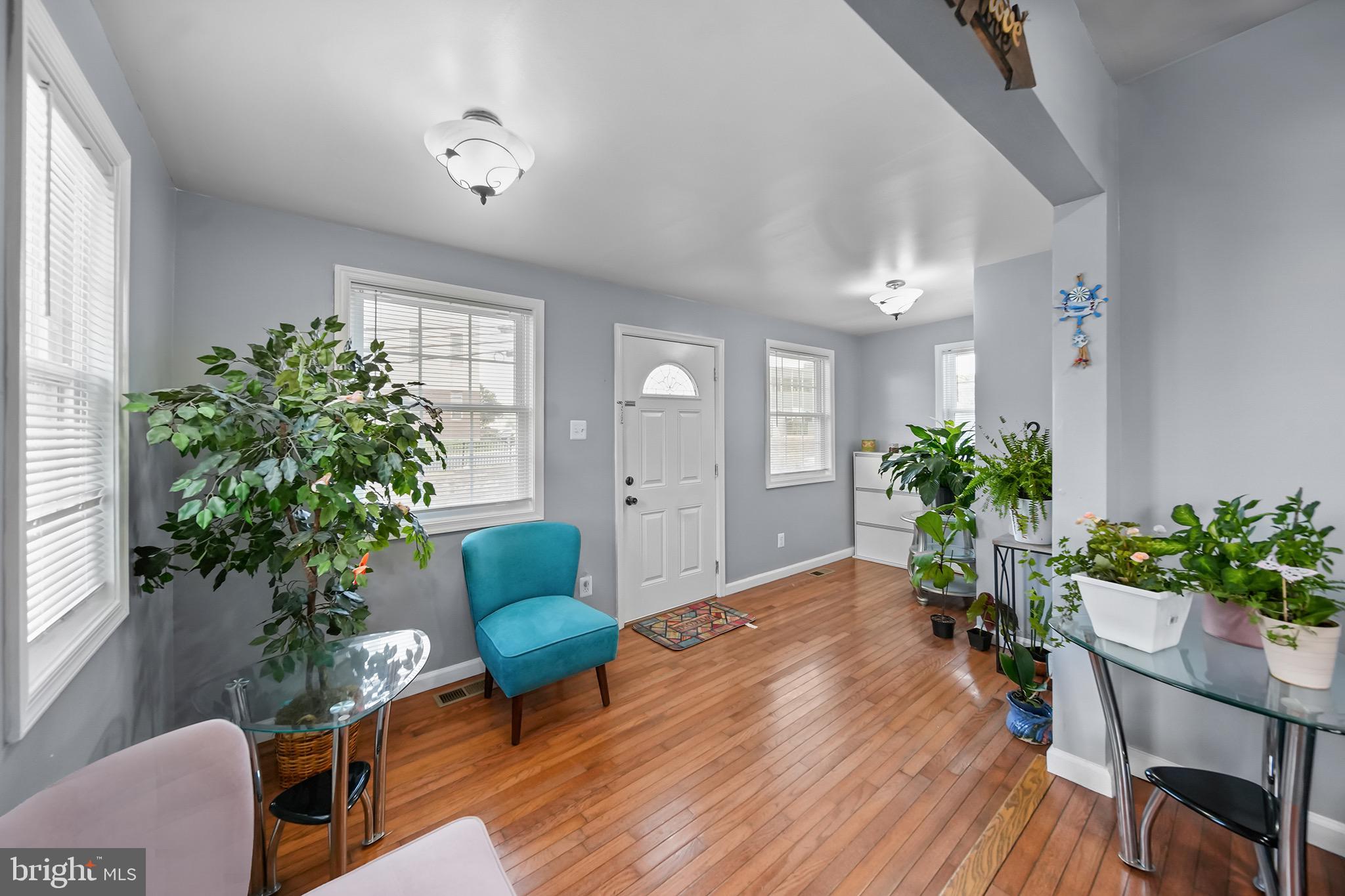 EASTMAN KEYS - Residential