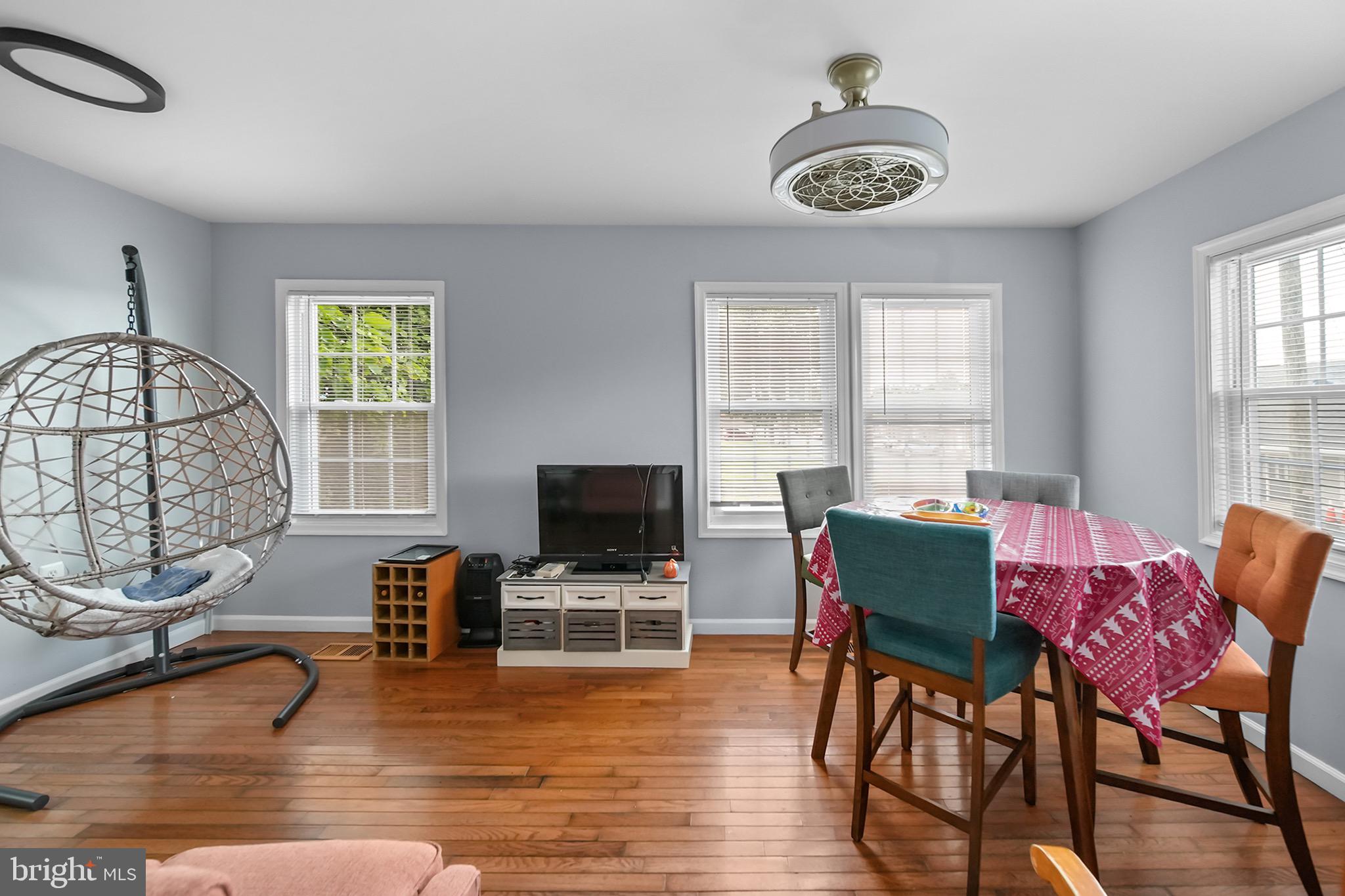 EASTMAN KEYS - Residential