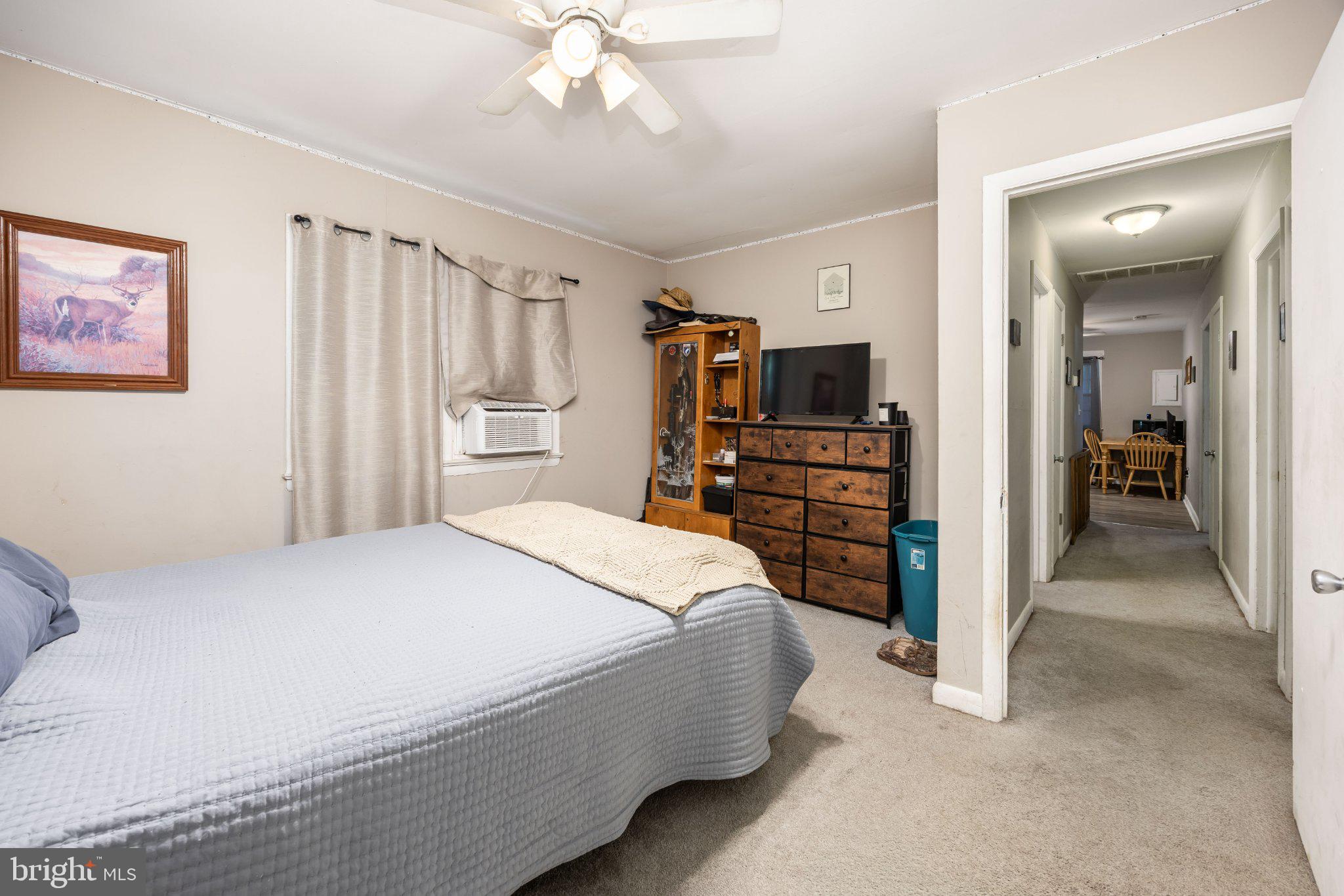 LINCOLN PARK - Residential