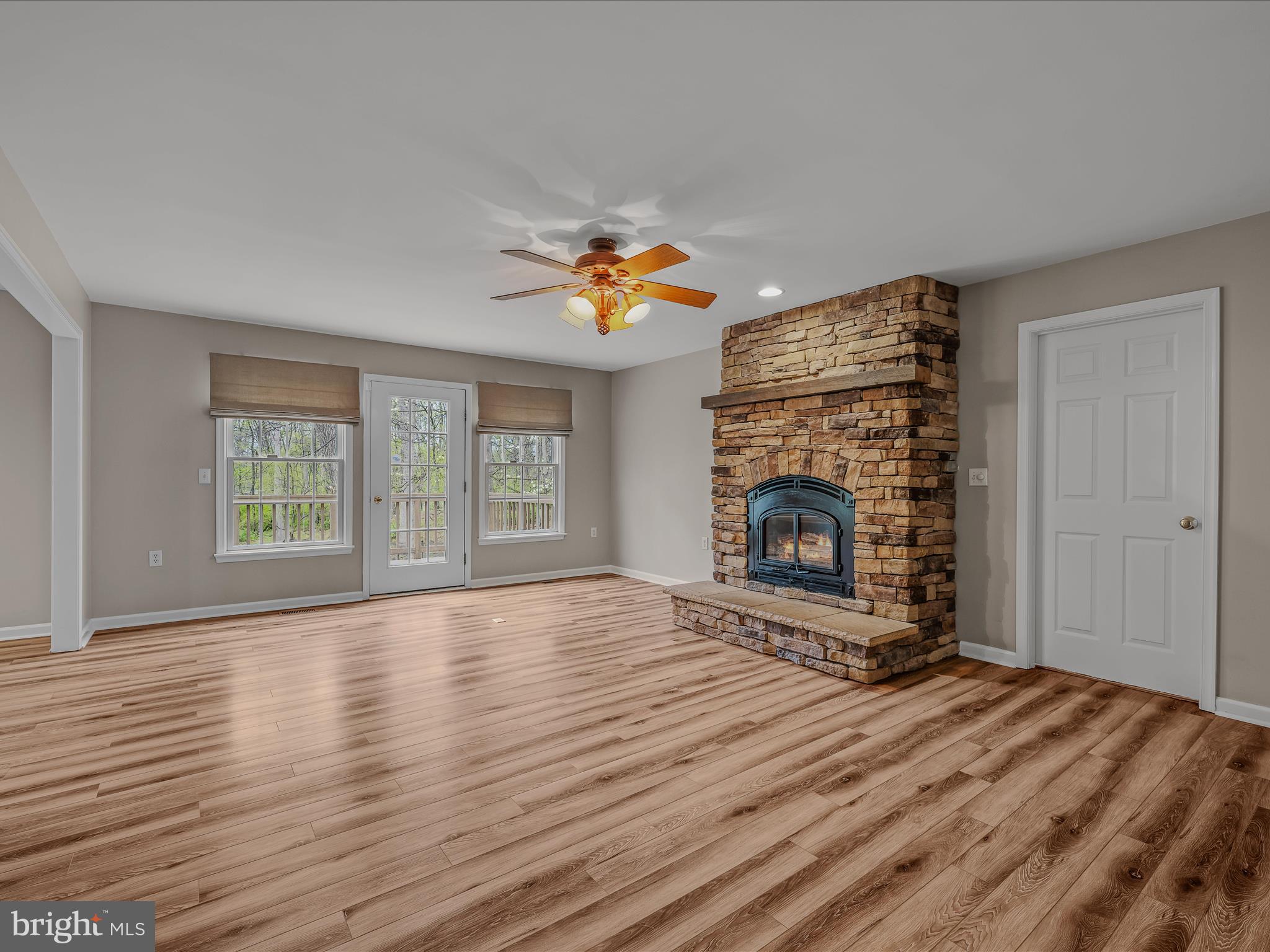 GLENN WOODS - Residential