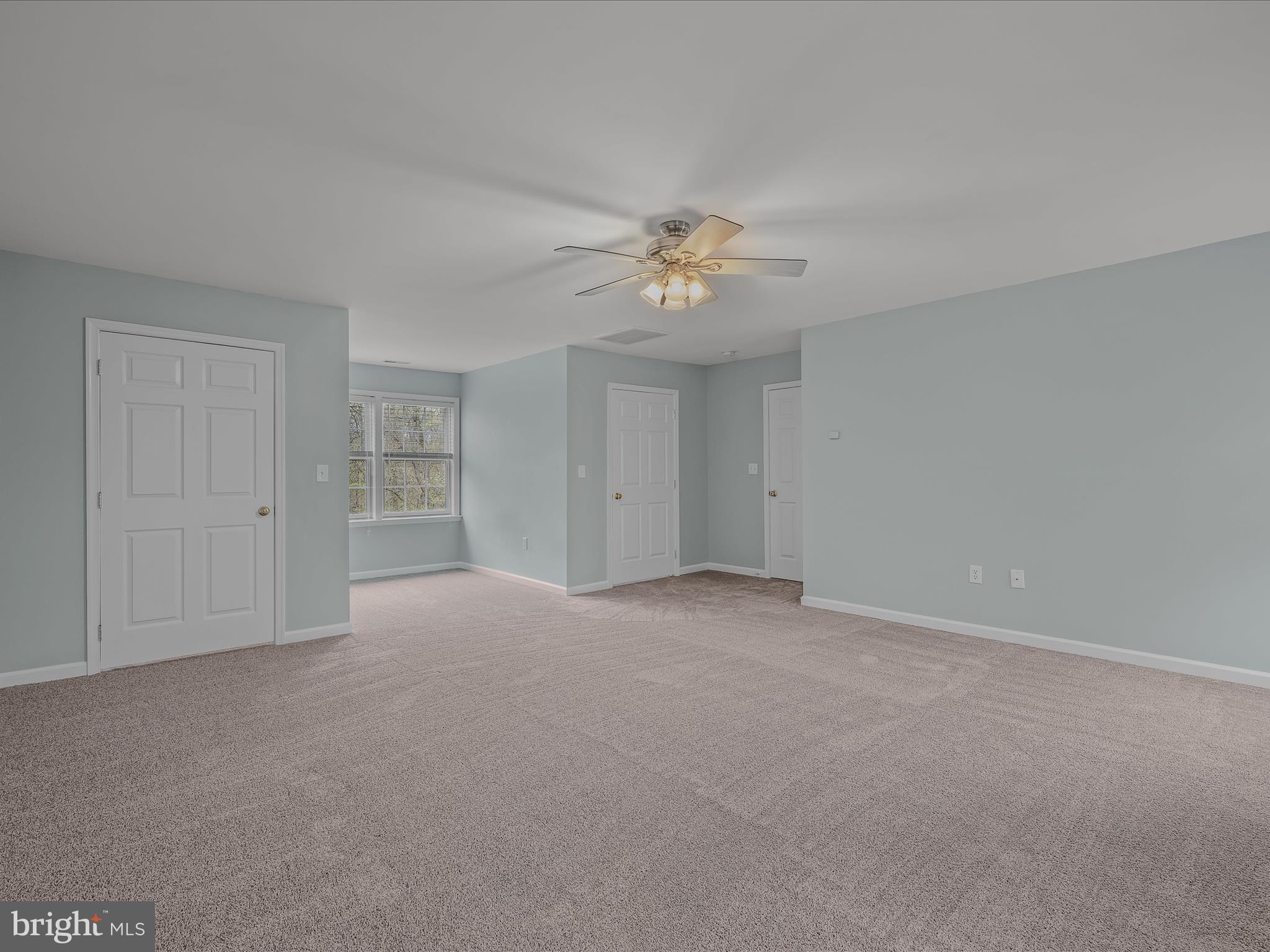 GLENN WOODS - Residential