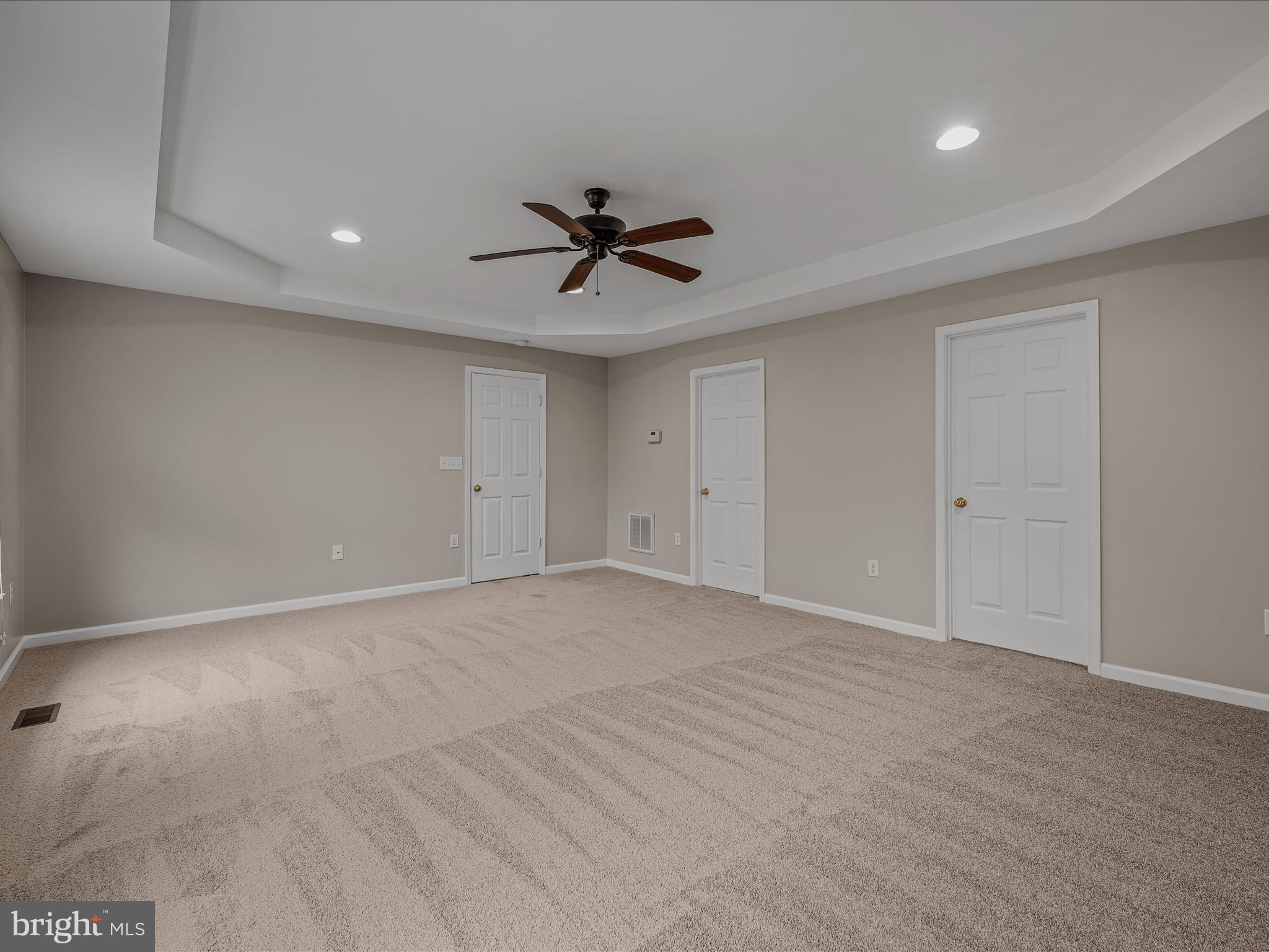 GLENN WOODS - Residential