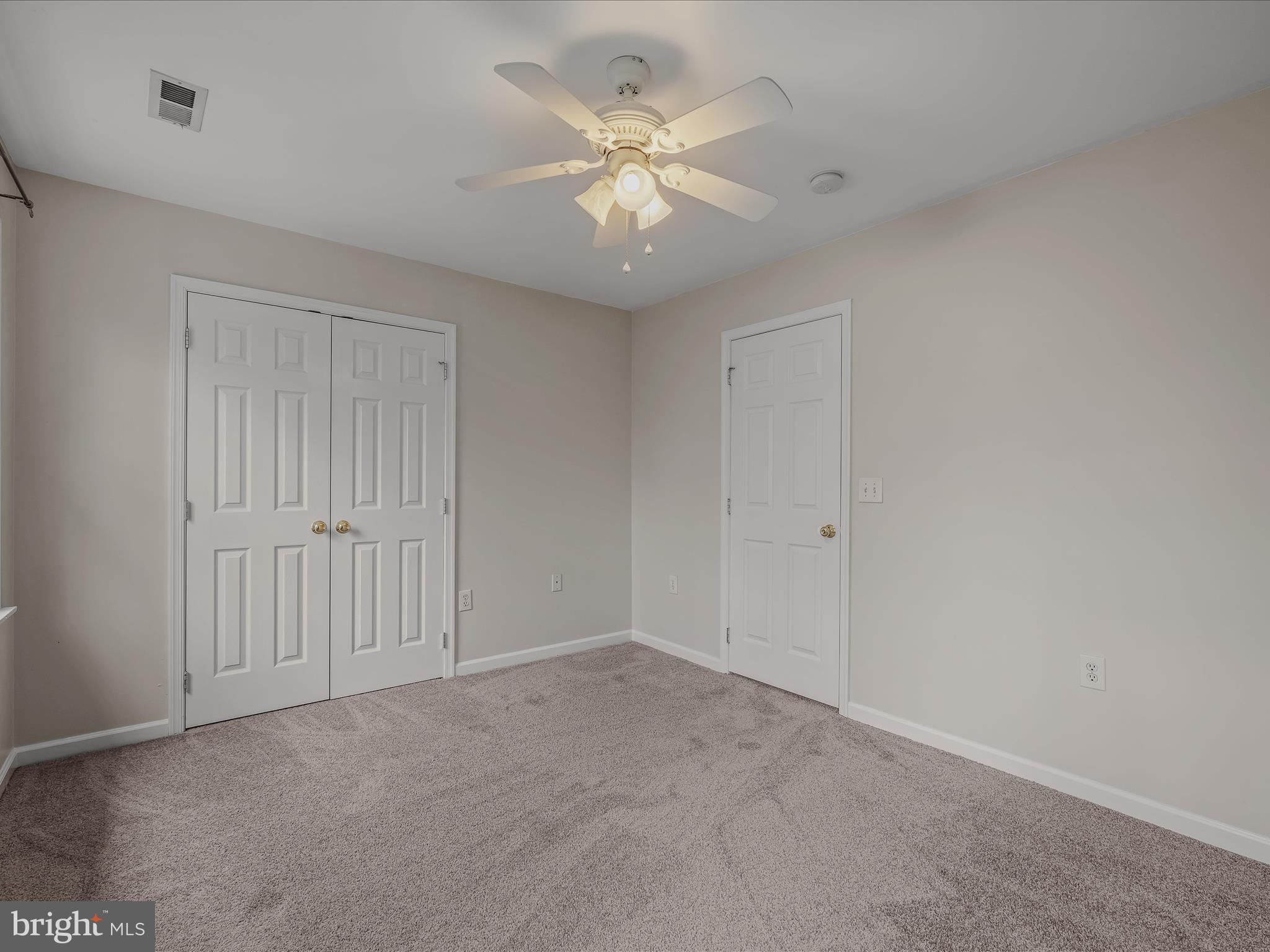 GLENN WOODS - Residential