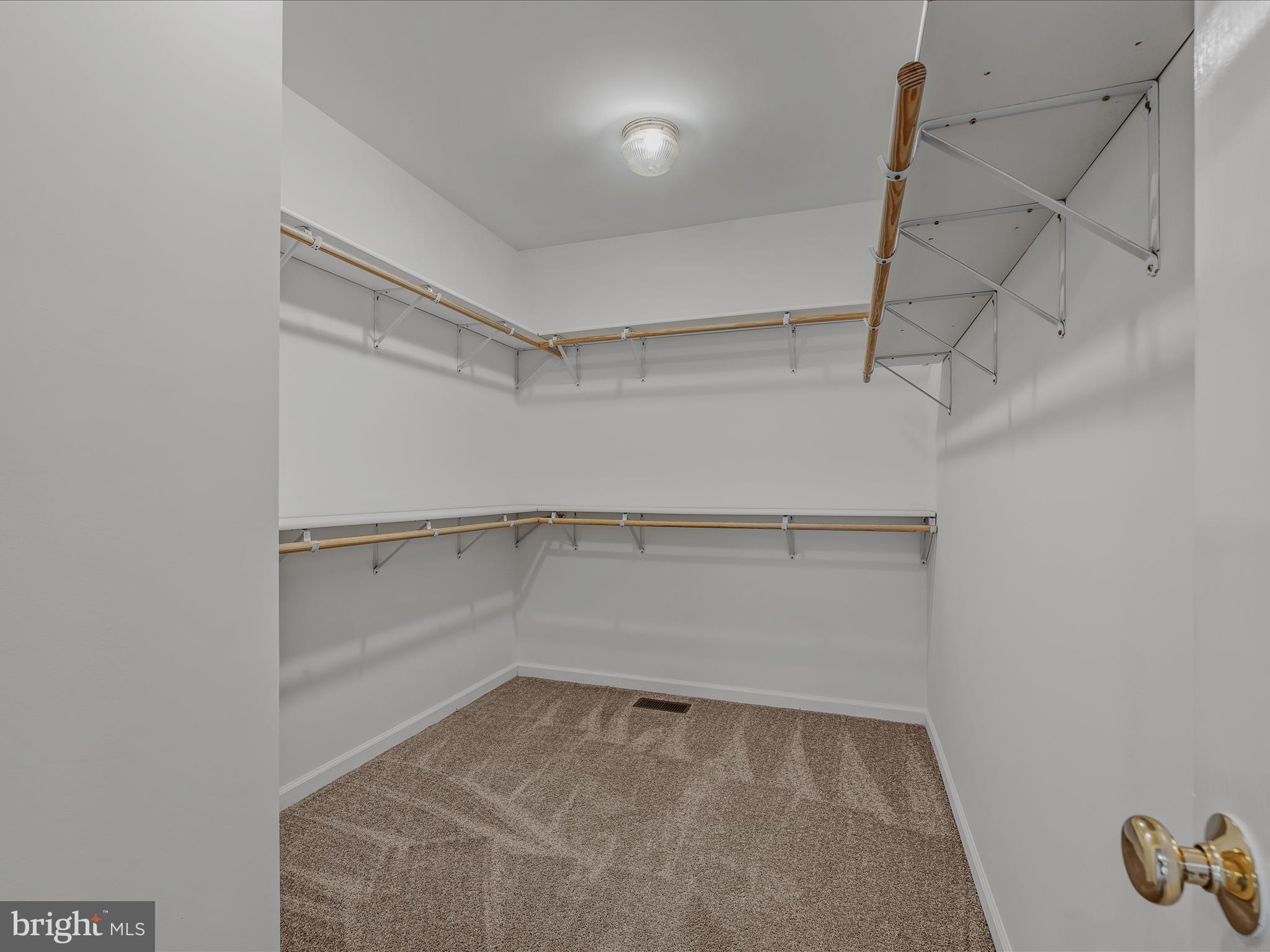 GLENN WOODS - Residential