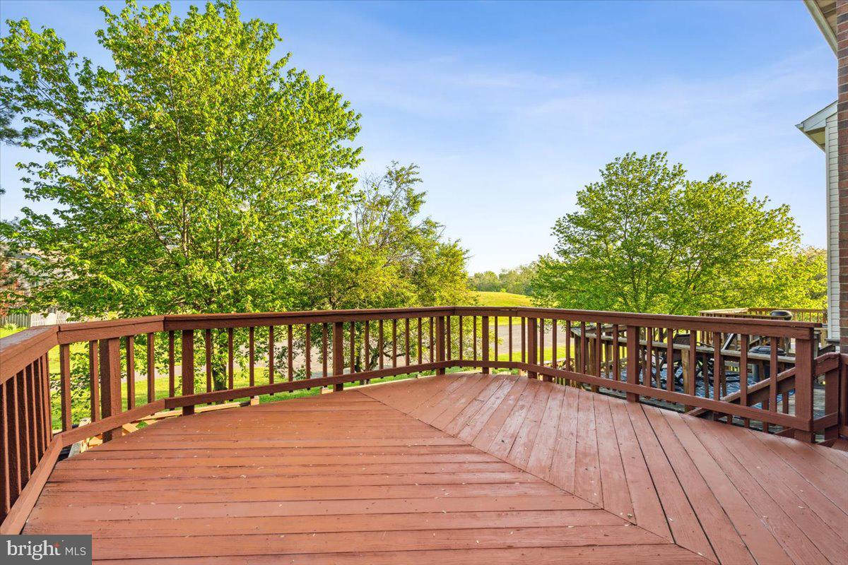 WATERSIDE - Residential