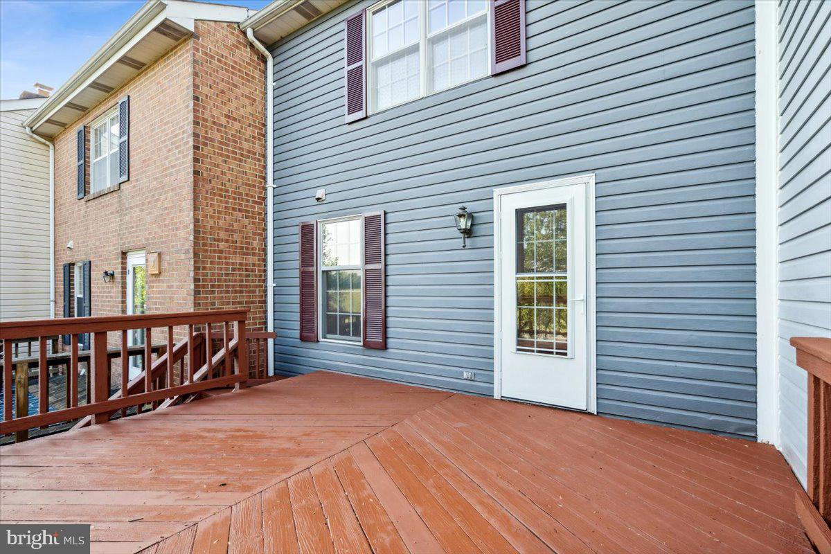 WATERSIDE - Residential