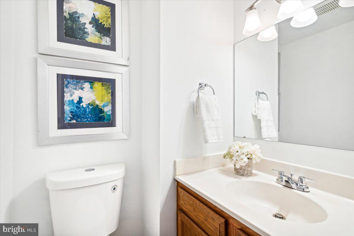 WATERSIDE - Residential