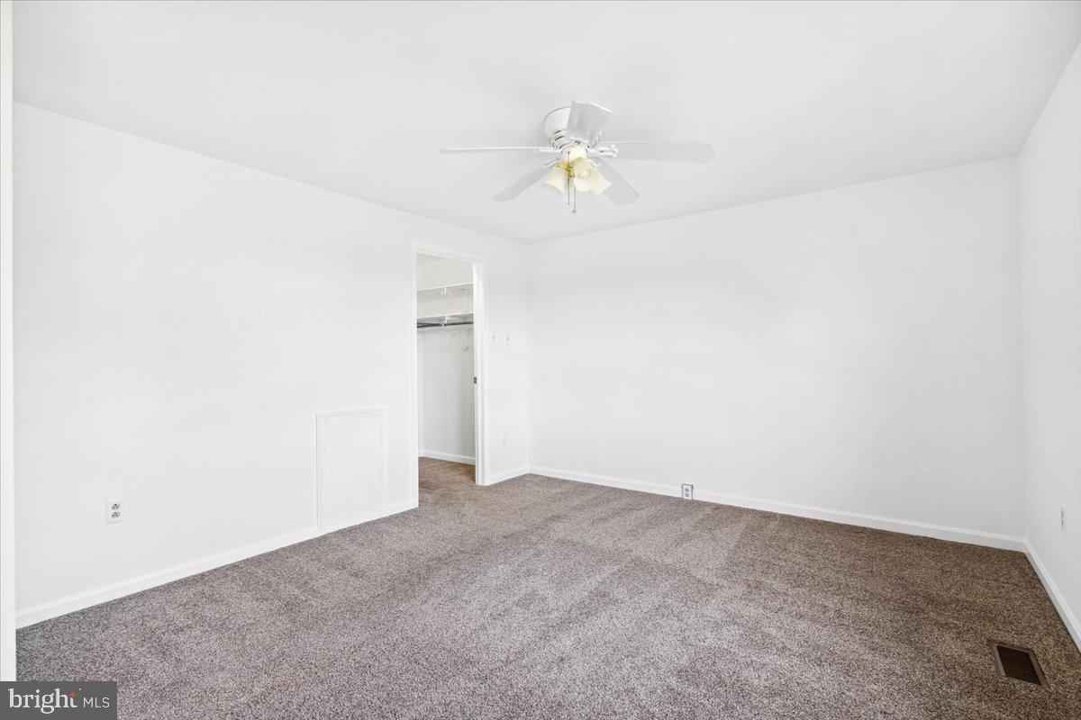 WATERSIDE - Residential