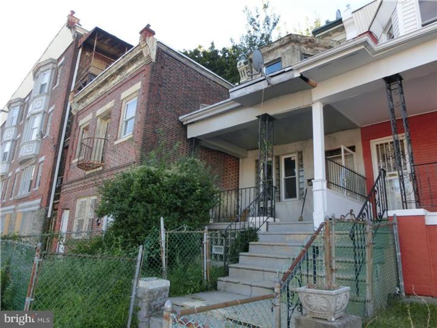 Three bedroom, one bathroom row in SW Philly .  Property features a front porch, modern kitchen, recessed lighting, laminate flooring, separate living room and dining room. This would make a great addition to a rental portfolio or for the first time investor. This property is sold in as is condition, buyer is responsible for u/o, all offers will be presented. Property is ez to show $2000 deposit with proof of funds with offer.