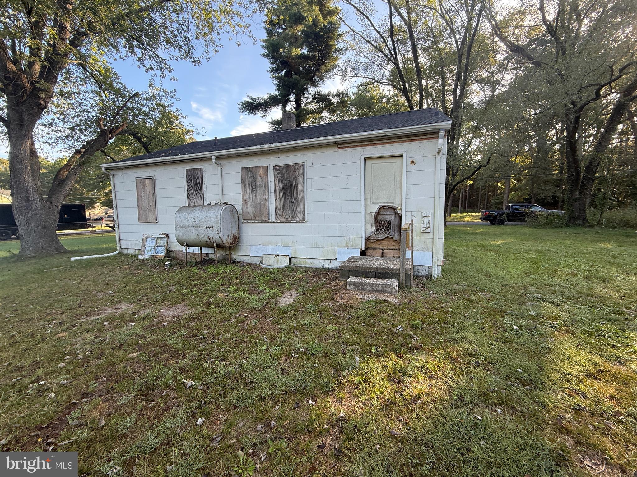 1710 WILSON LANE