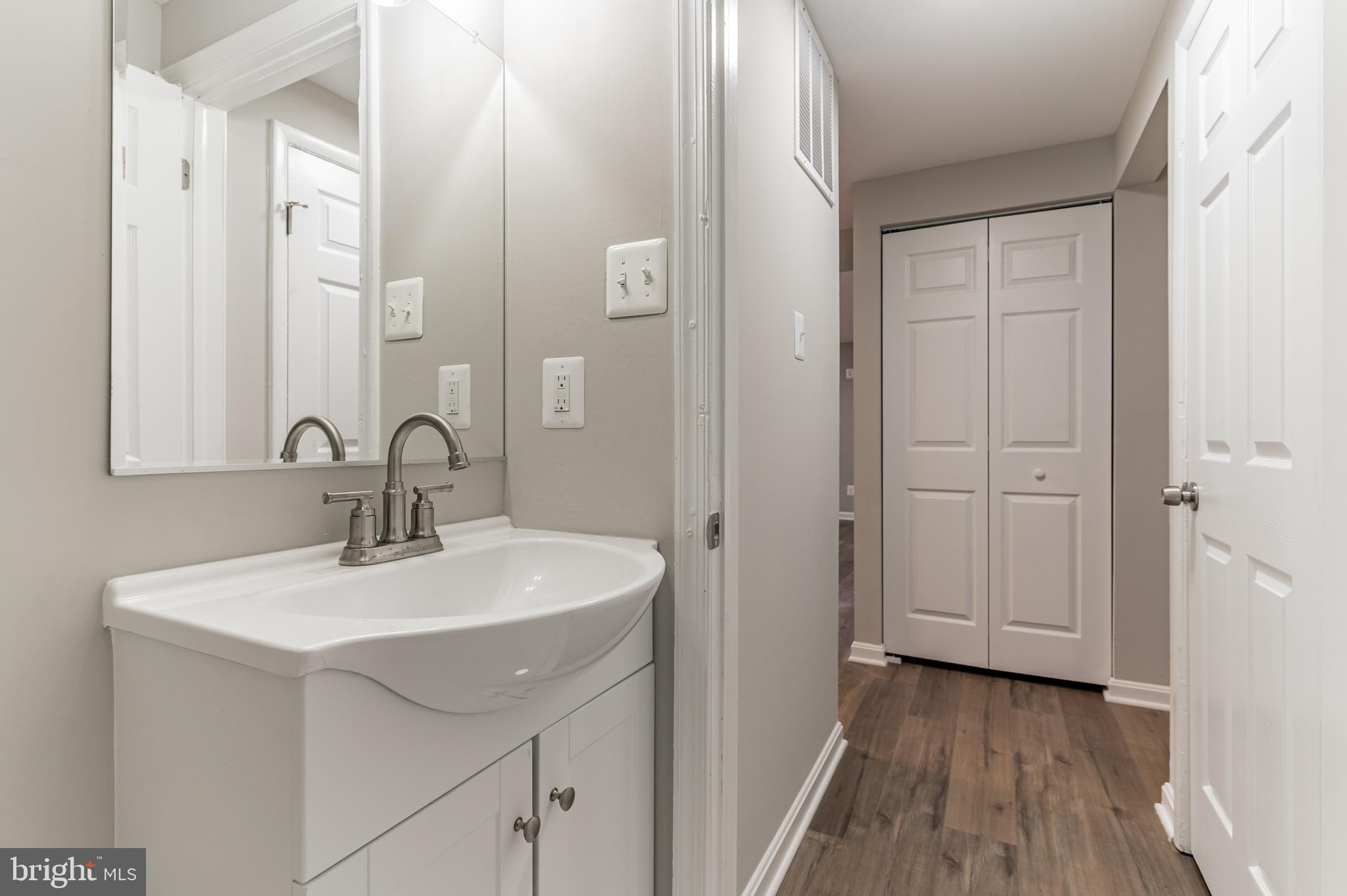 VALLEY VIEW ESTATES - Residential