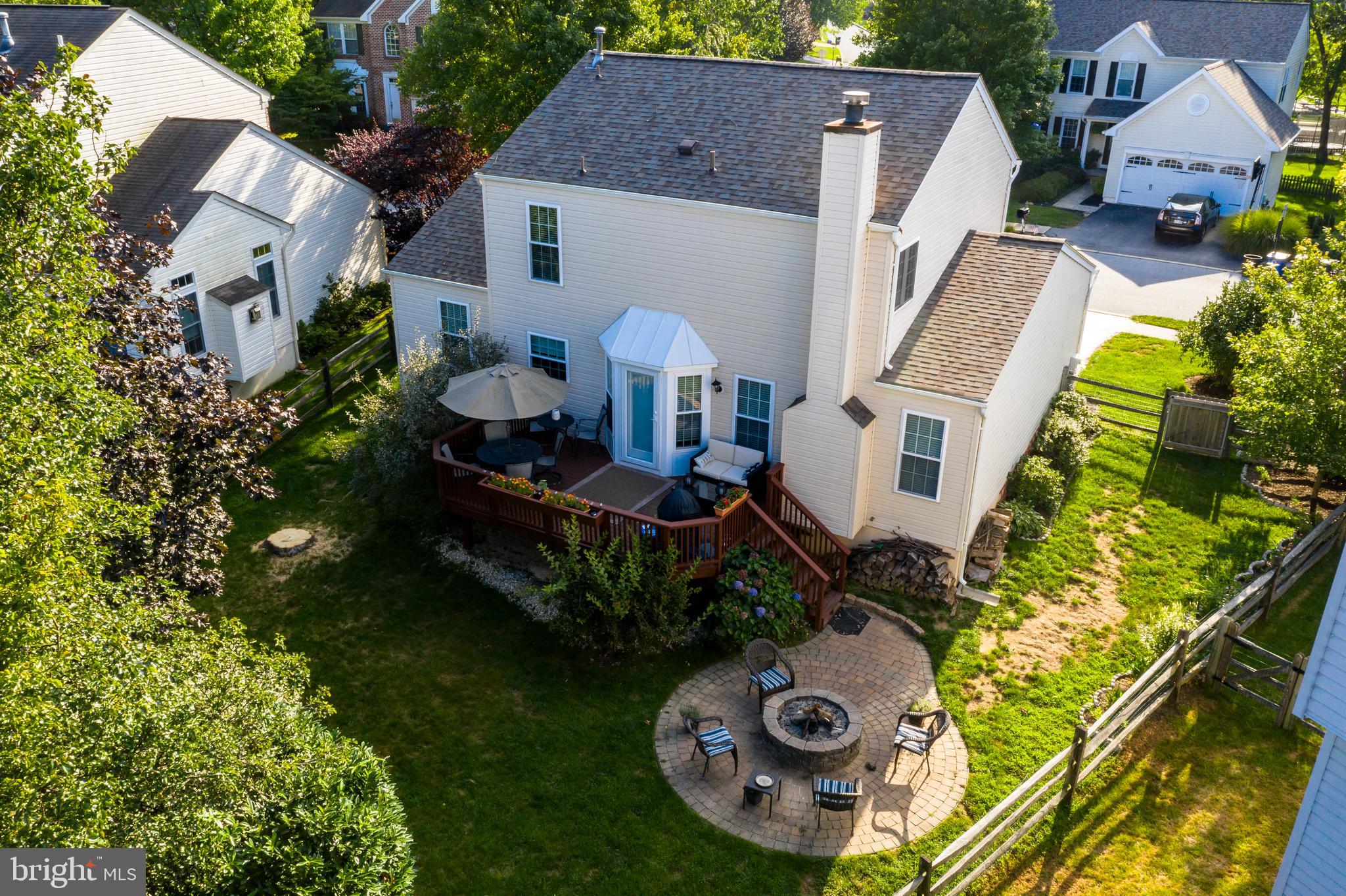 WILLIAMSBURG - Residential