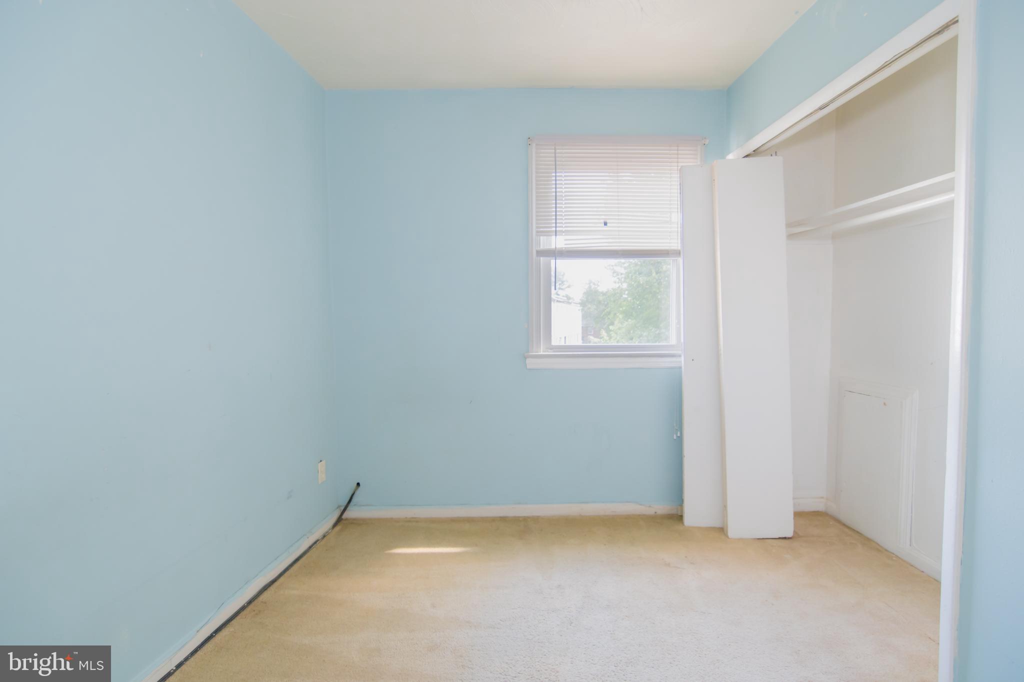 ROSELAND GARDENS - Residential