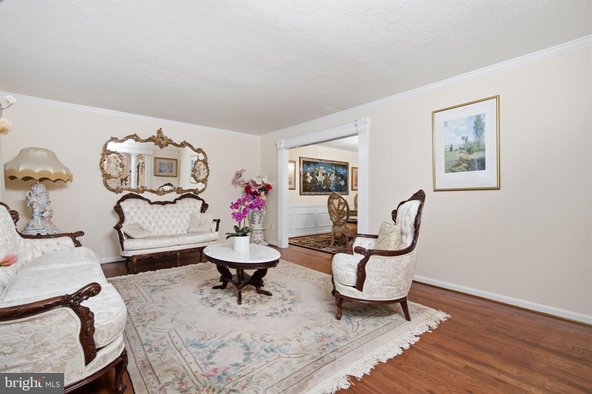 2132 CHERRY LEAF LANE