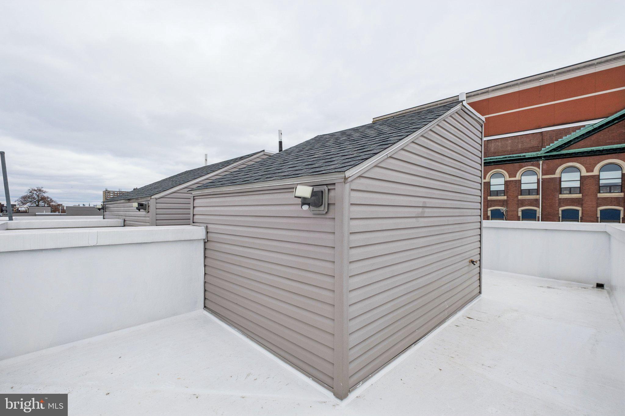 FRANCISVILLE - Residential