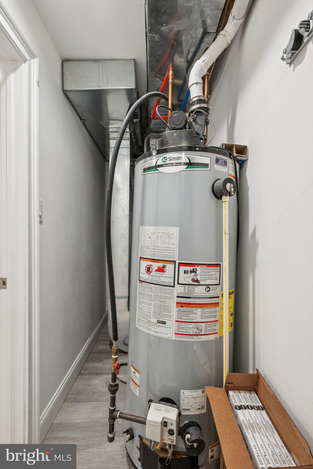 FRANCISVILLE - Residential