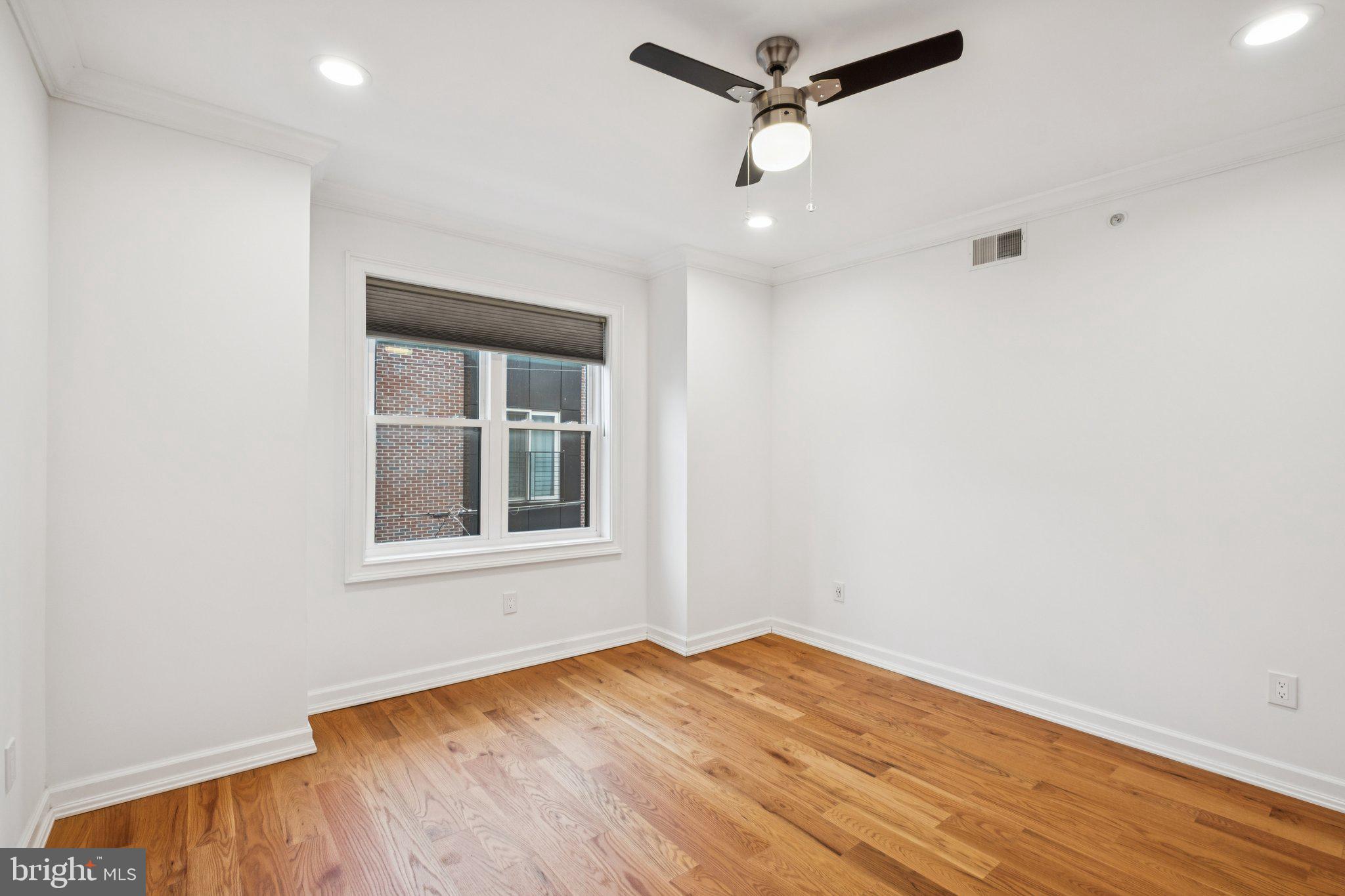 FRANCISVILLE - Residential