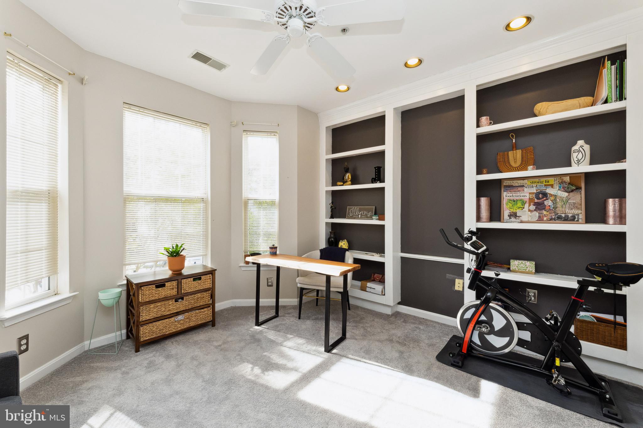 WOODLAND BOWIE CONDO - Residential