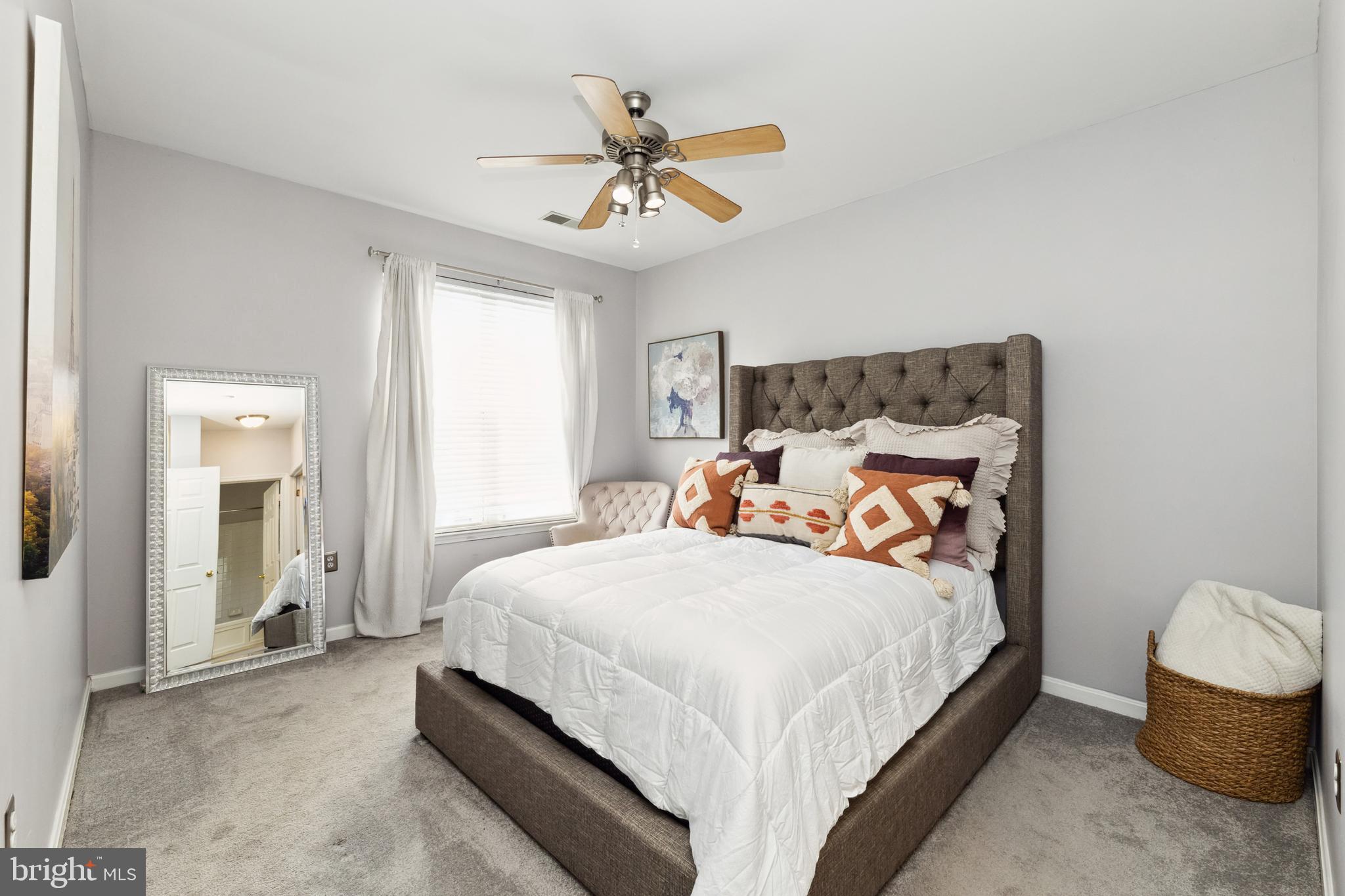 WOODLAND BOWIE CONDO - Residential