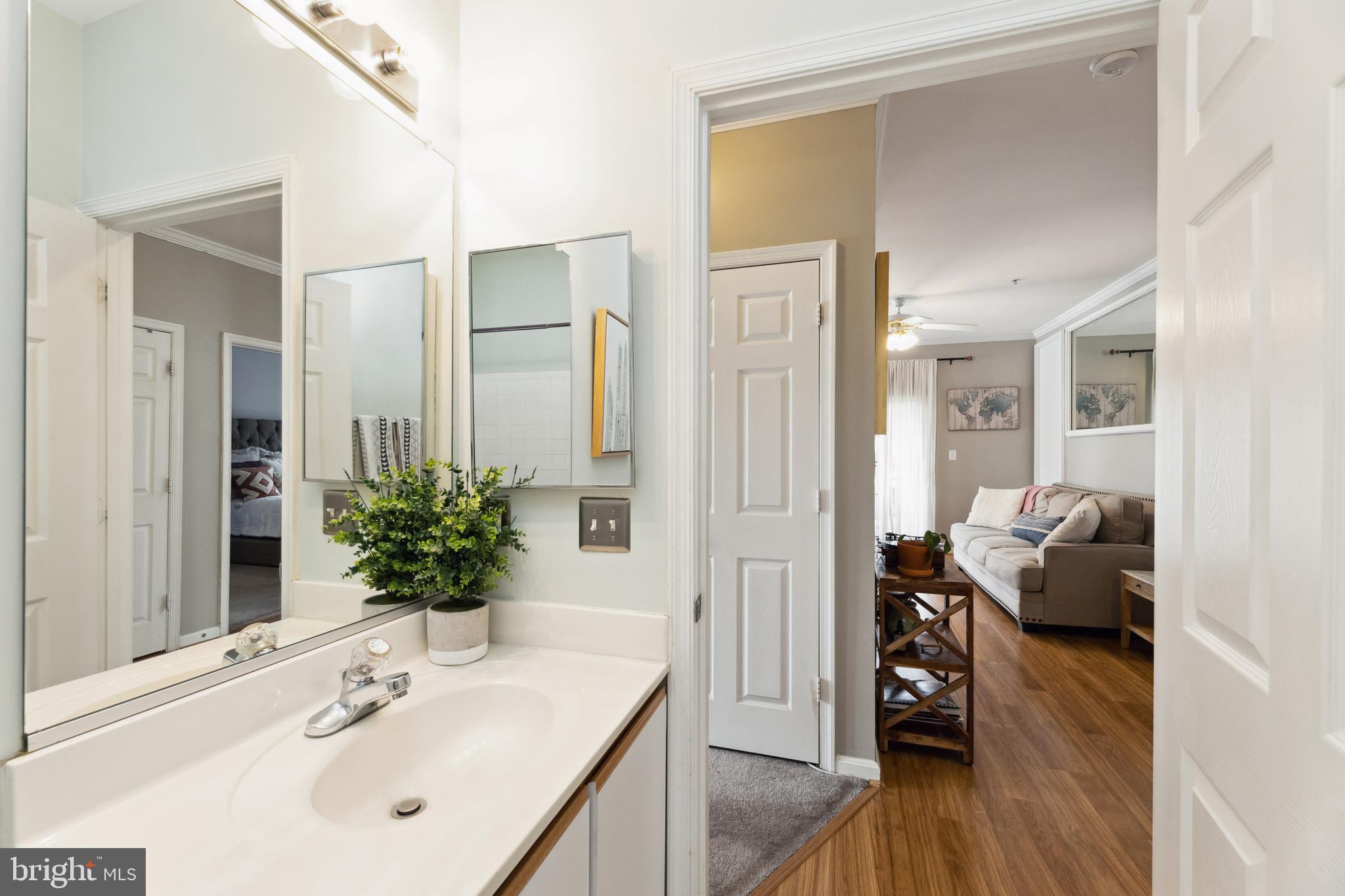 WOODLAND BOWIE CONDO - Residential