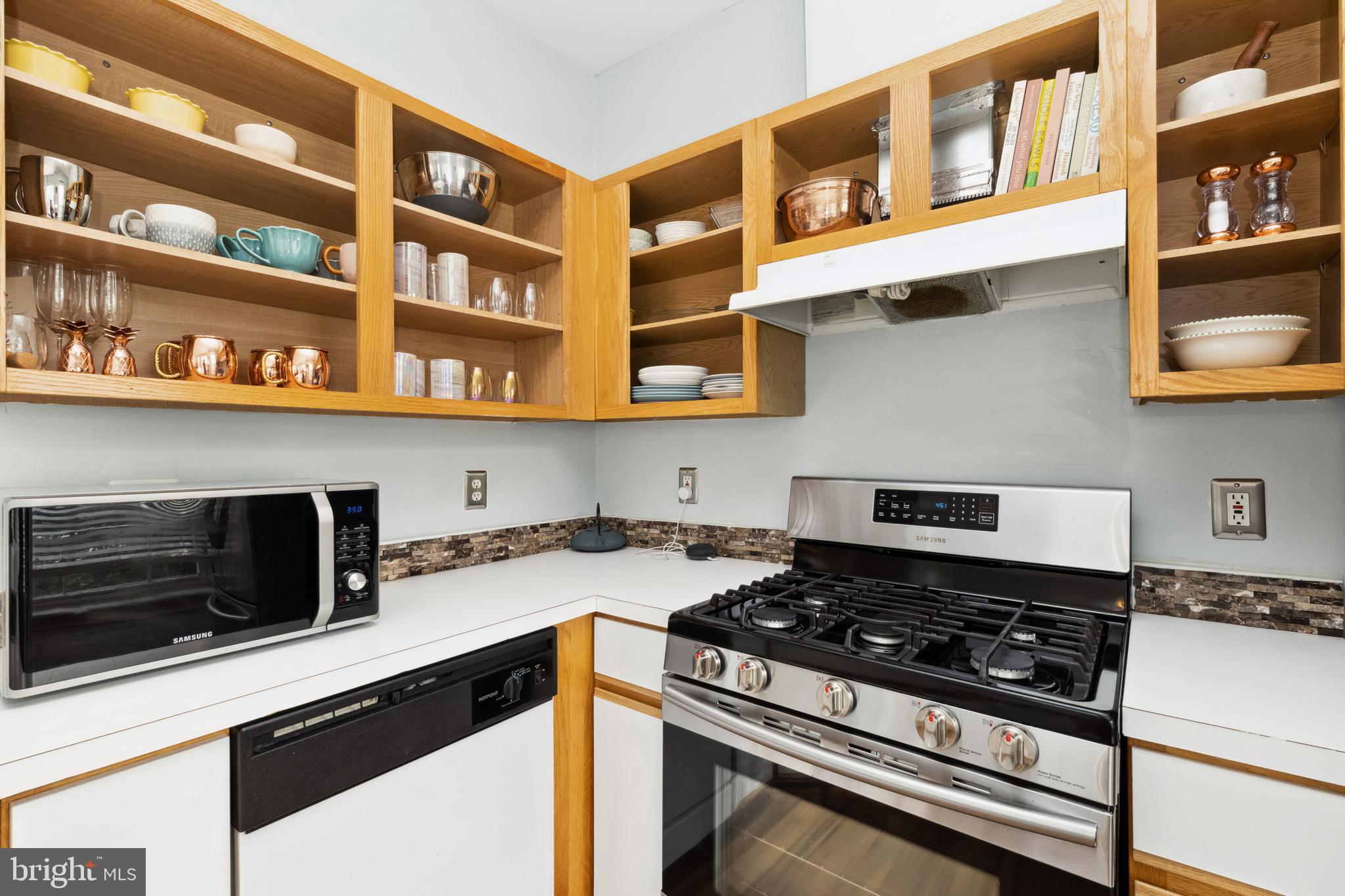 WOODLAND BOWIE CONDO - Residential