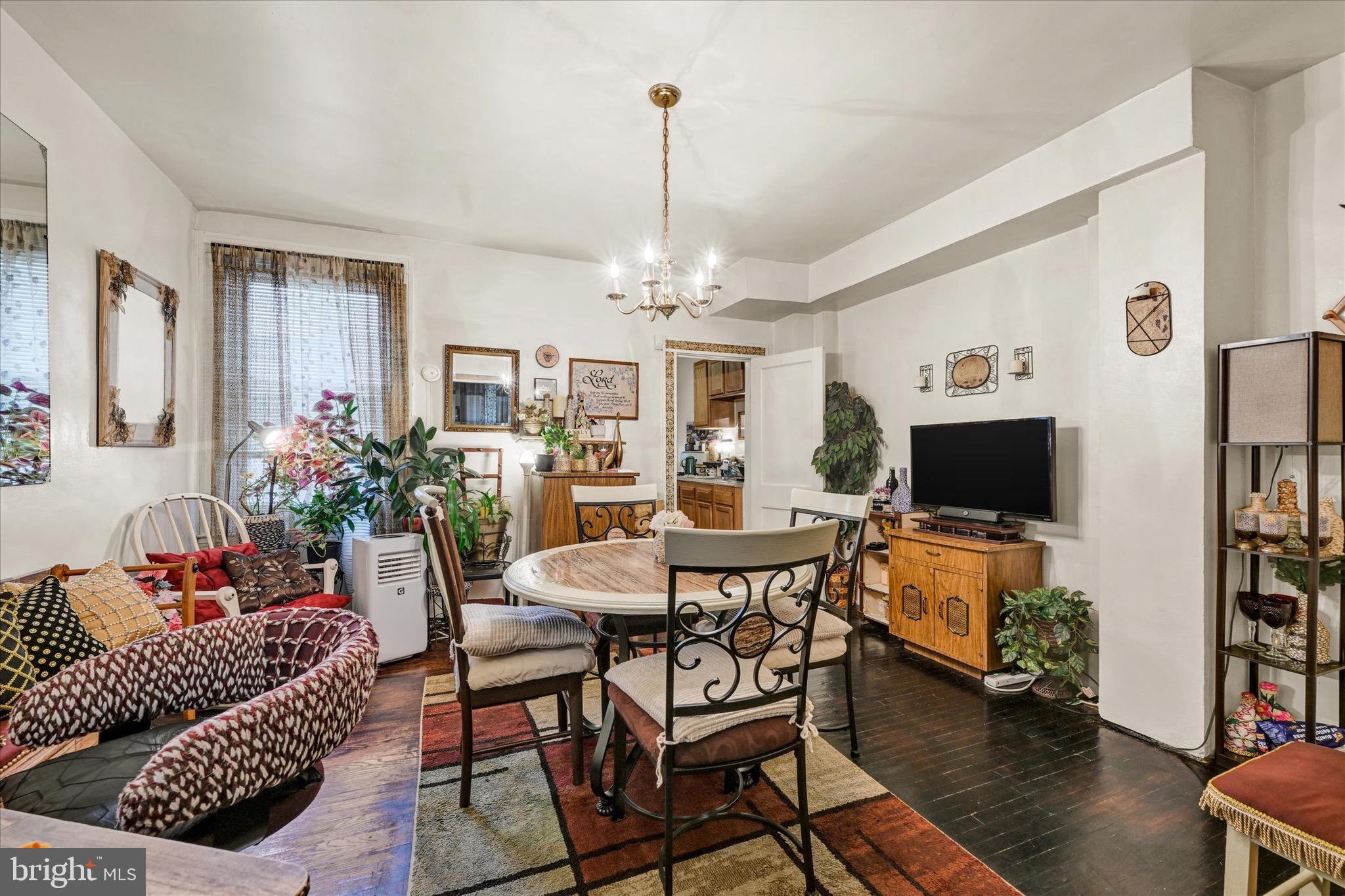 SAINT JOSEPHS - Residential