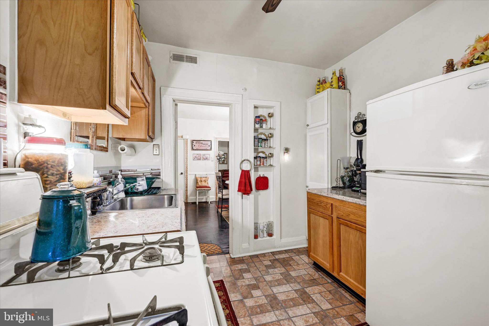 SAINT JOSEPHS - Residential