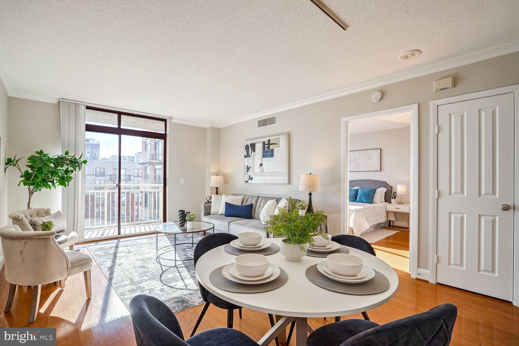 RESIDENCES AT STATION SQUARE - Residential