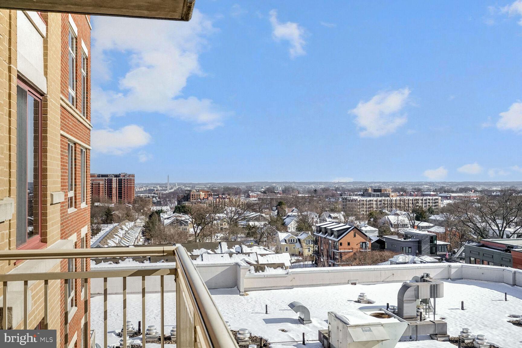 RESIDENCES AT STATION SQUARE - Residential