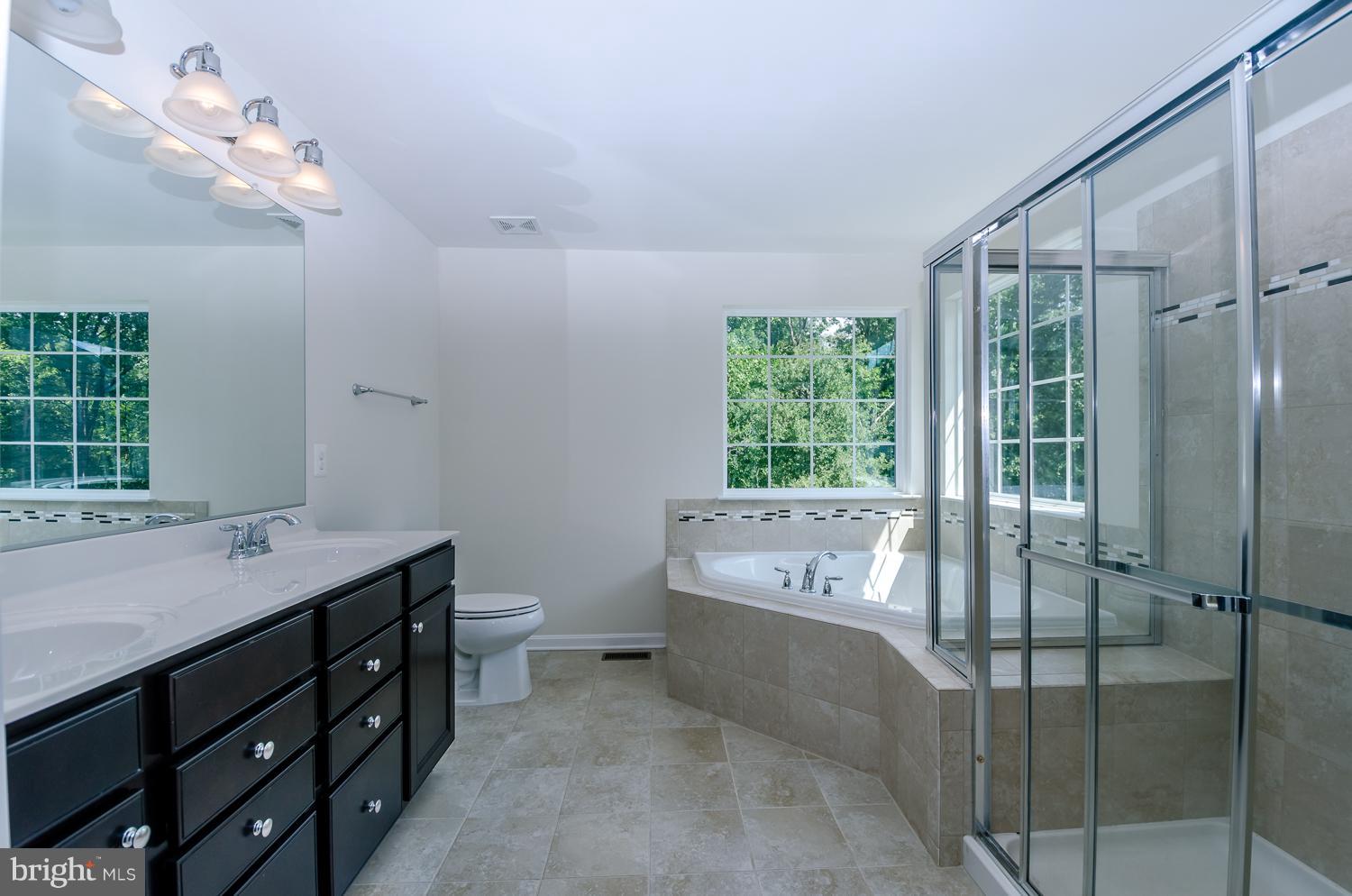 BROOKWOOD RUN - Residential