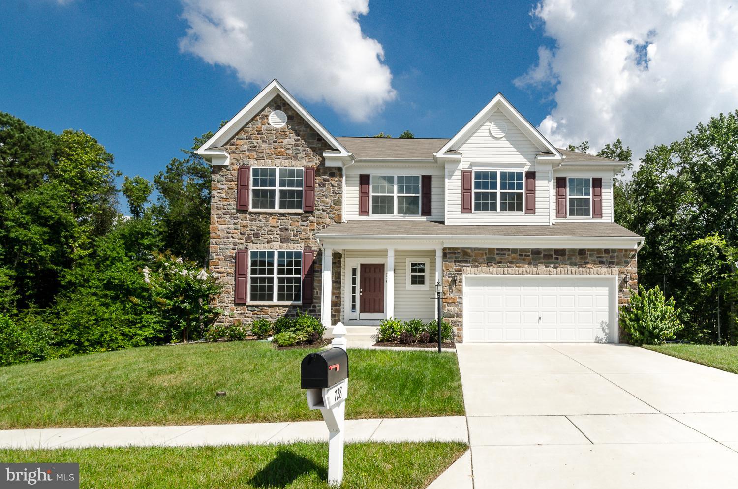 BROOKWOOD RUN - Residential