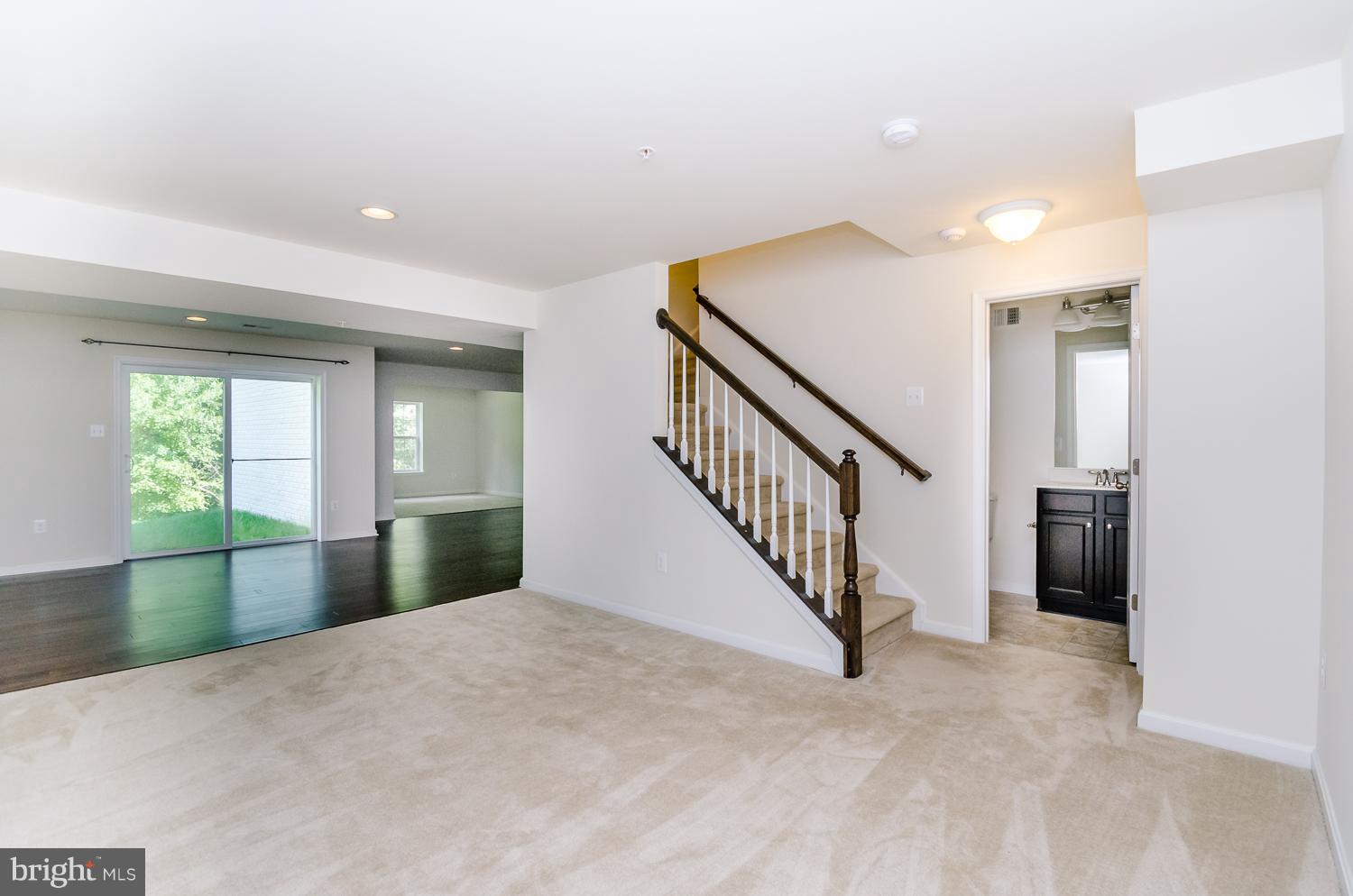 BROOKWOOD RUN - Residential