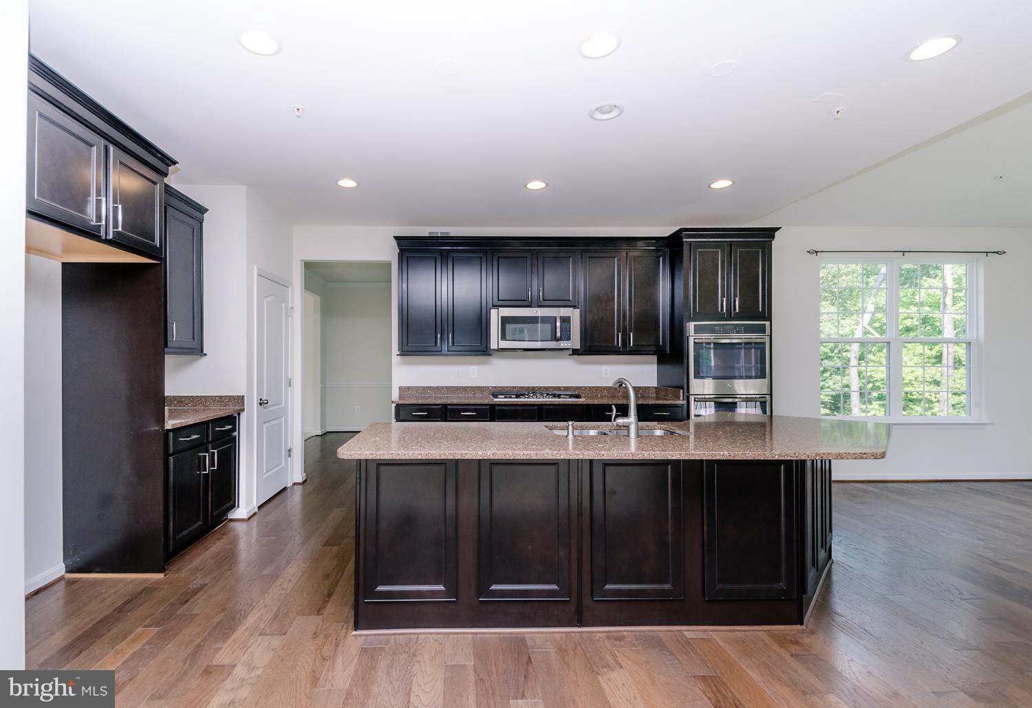 BROOKWOOD RUN - Residential