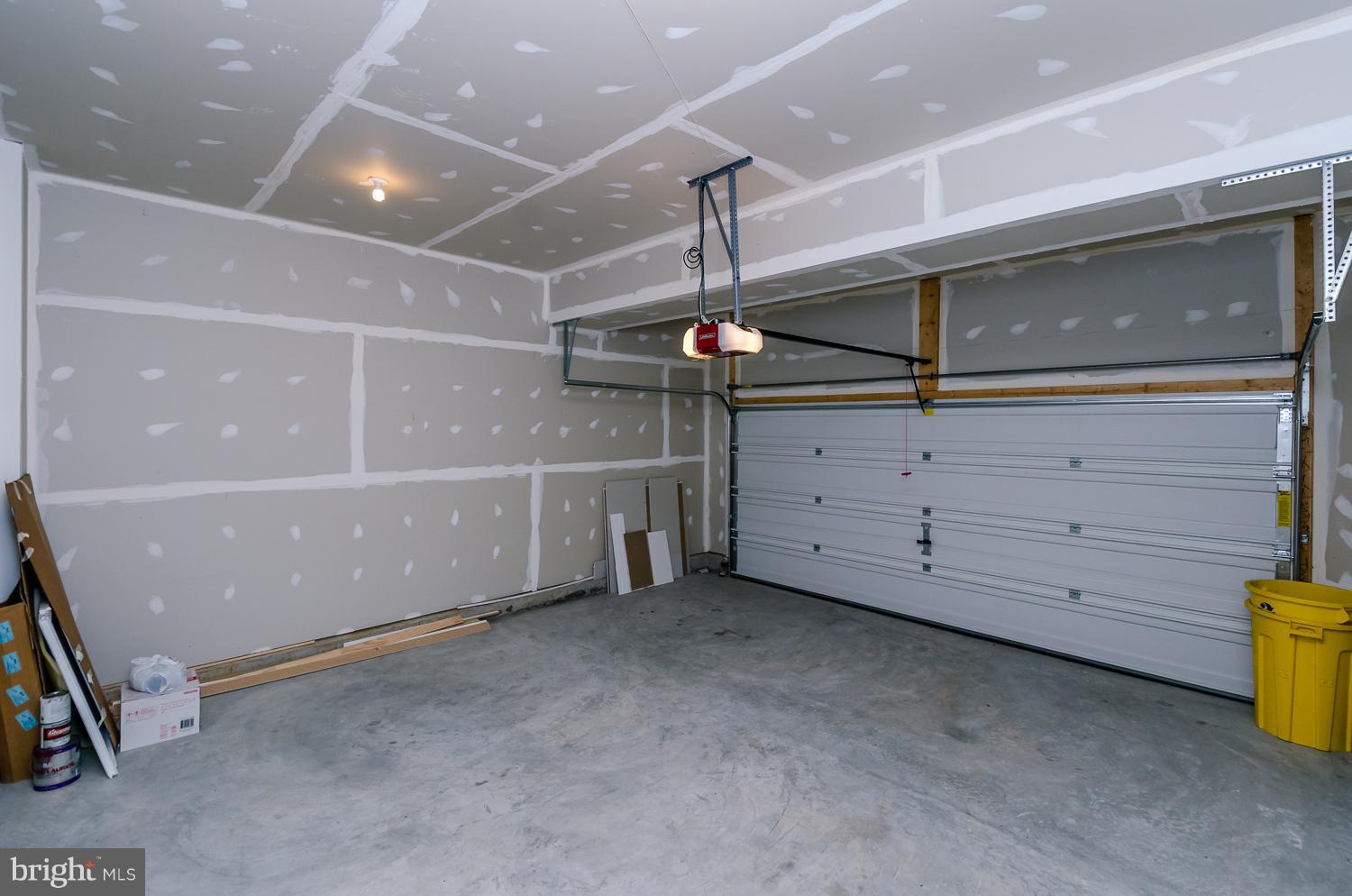 BROOKWOOD RUN - Residential