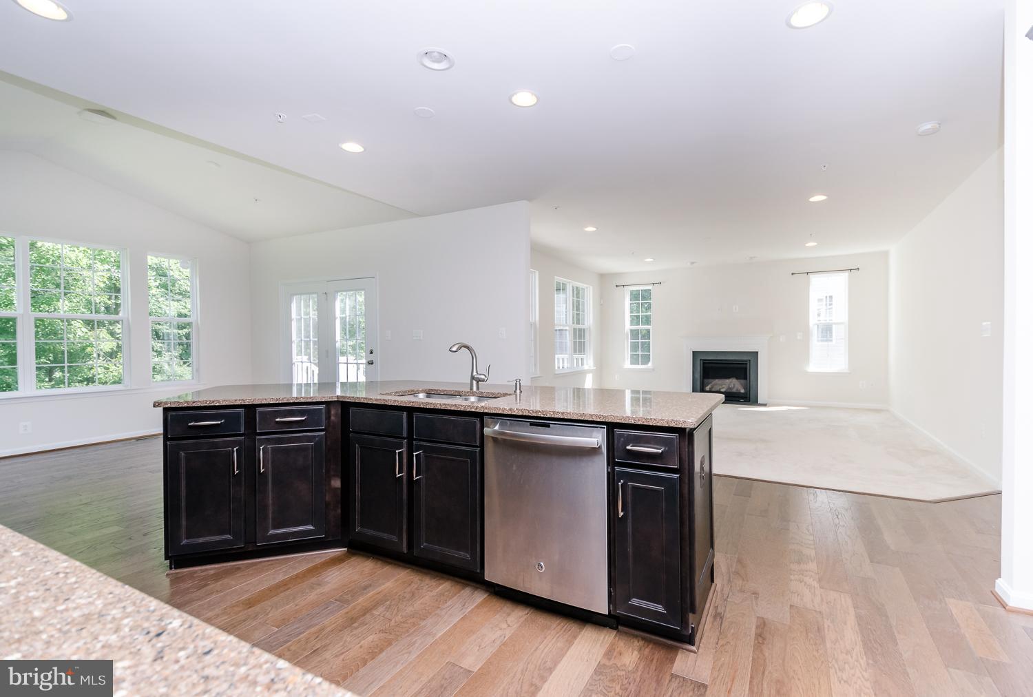 BROOKWOOD RUN - Residential