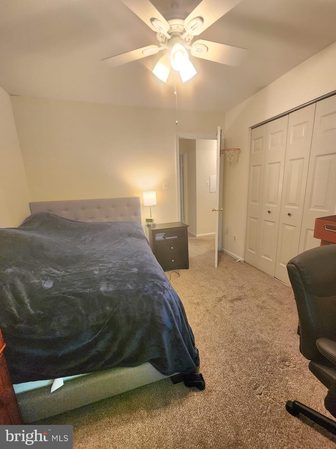 COUNTRY CREEK - Residential Lease