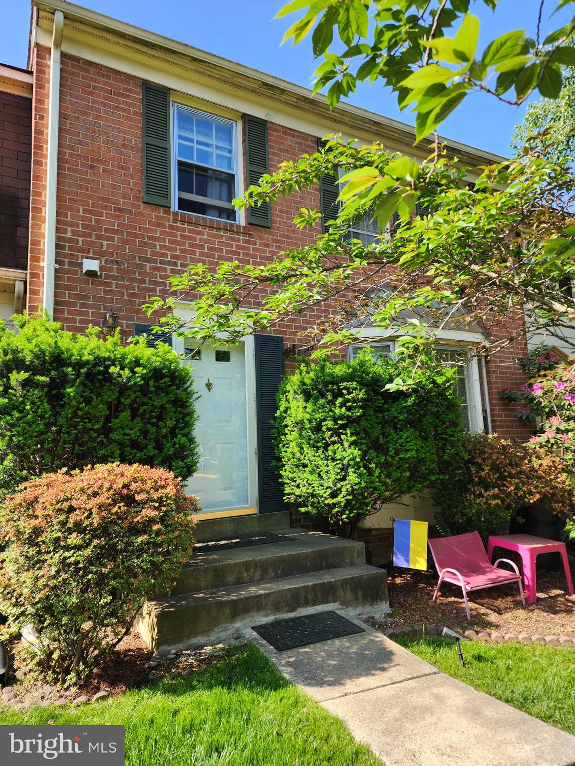 COUNTRY CREEK - Residential Lease