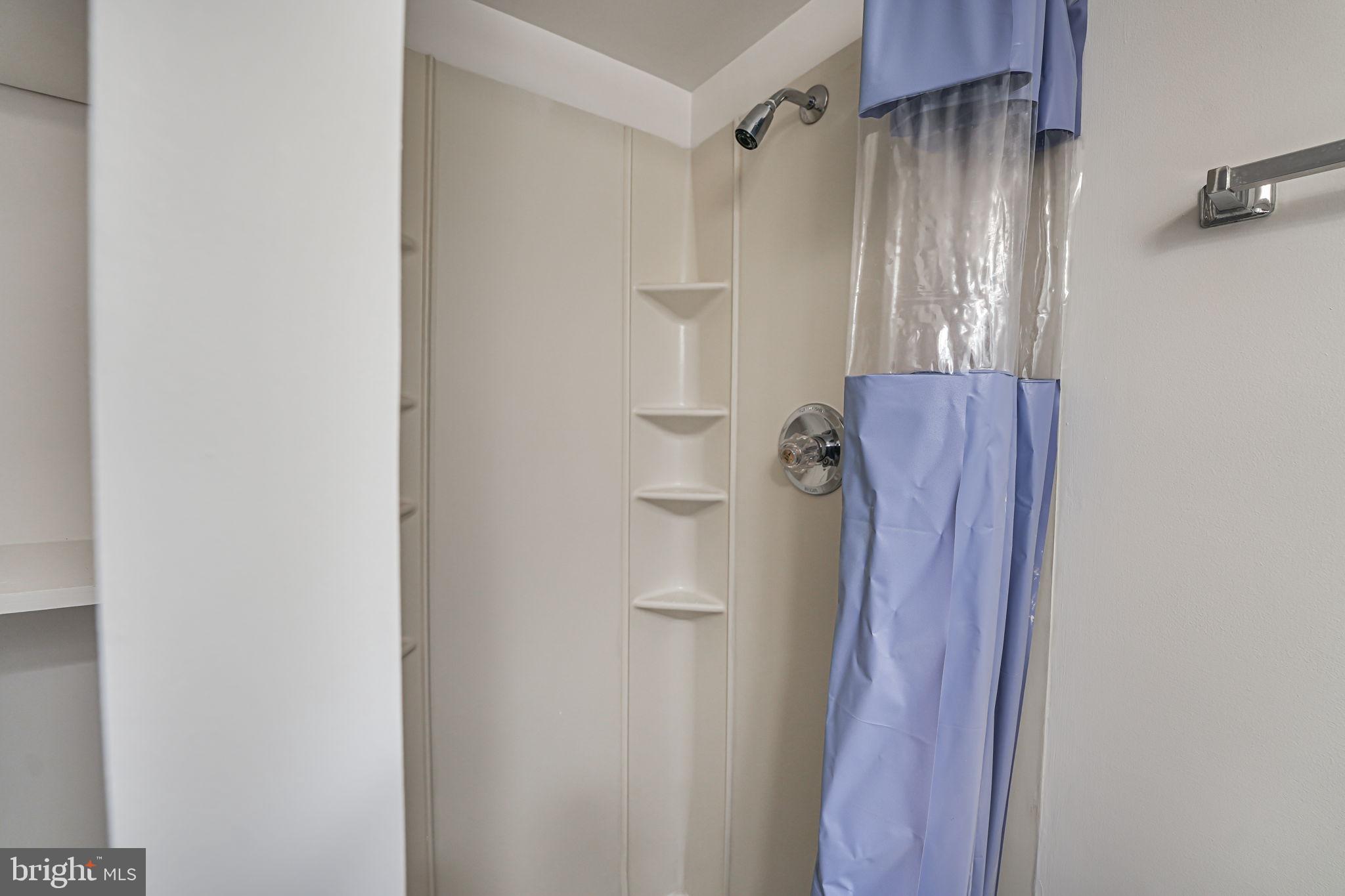 WINDGATE I - Residential