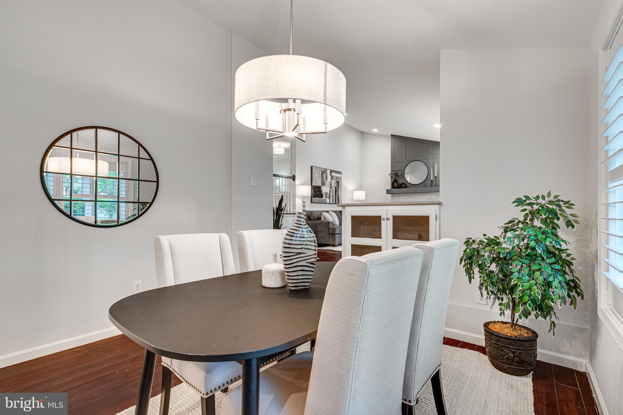 KINGS PARK WEST - Residential