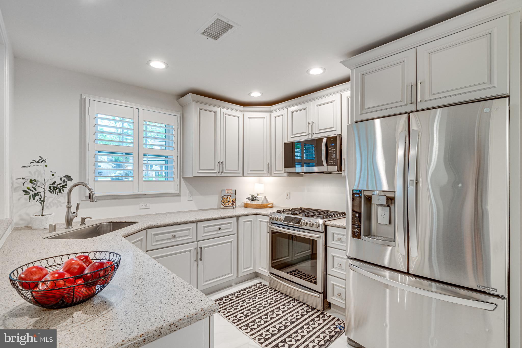 KINGS PARK WEST - Residential